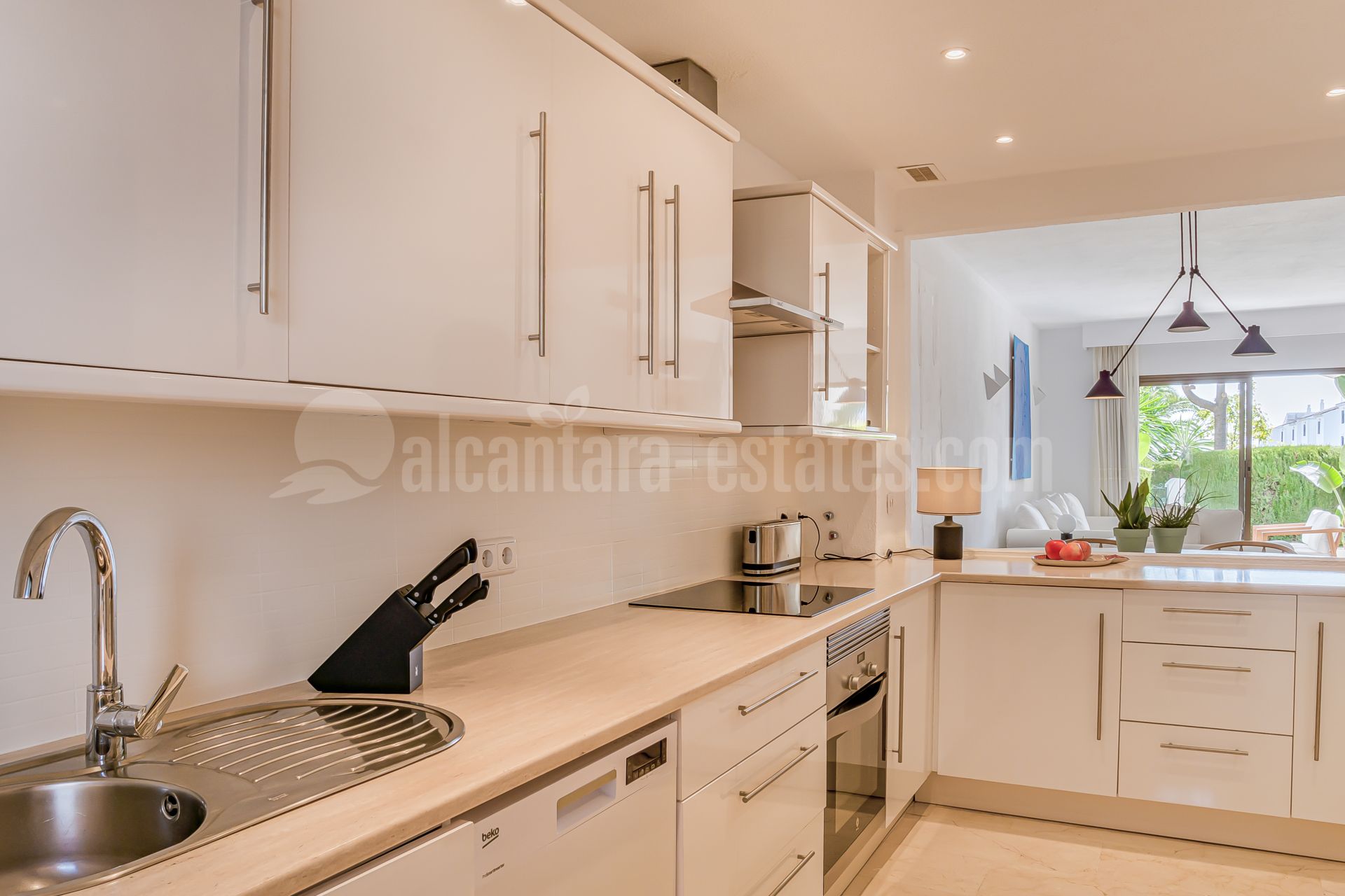 Ground Floor Apartment in Cerro Blanco, Marbella