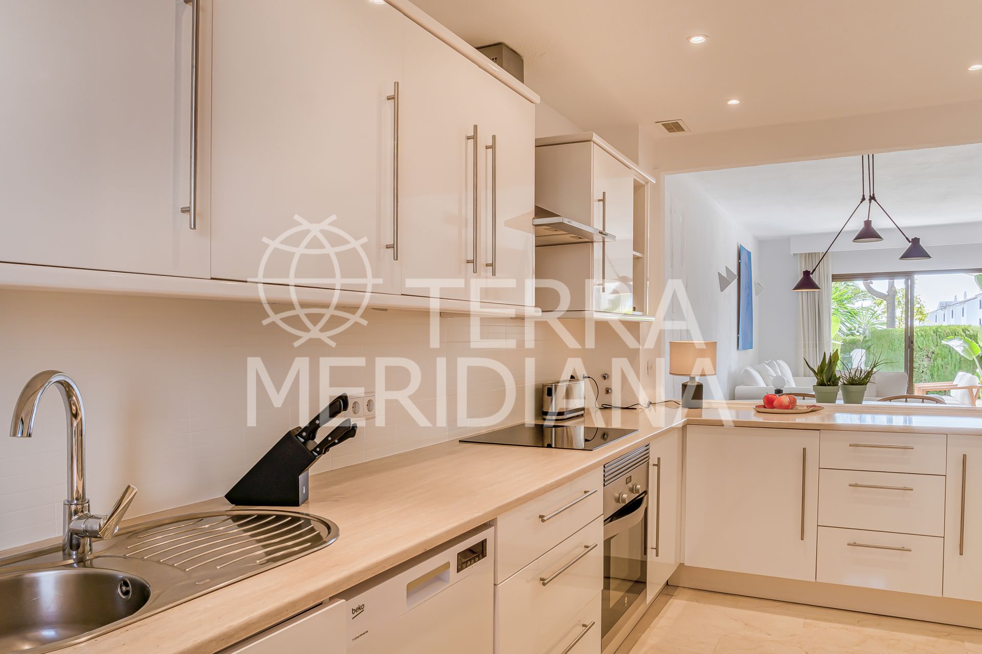 Ground Floor Apartment in Cerro Blanco, Marbella