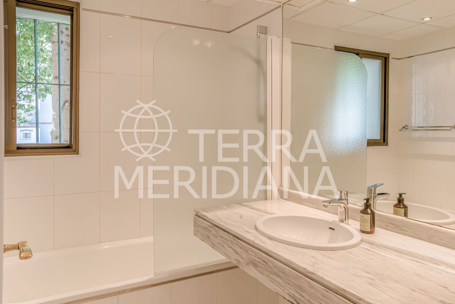 Ground Floor Apartment in Cerro Blanco, Marbella