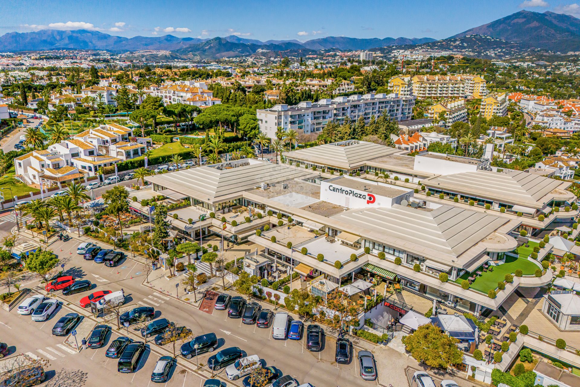 Apartament na parterze w Cerro Blanco, Marbella