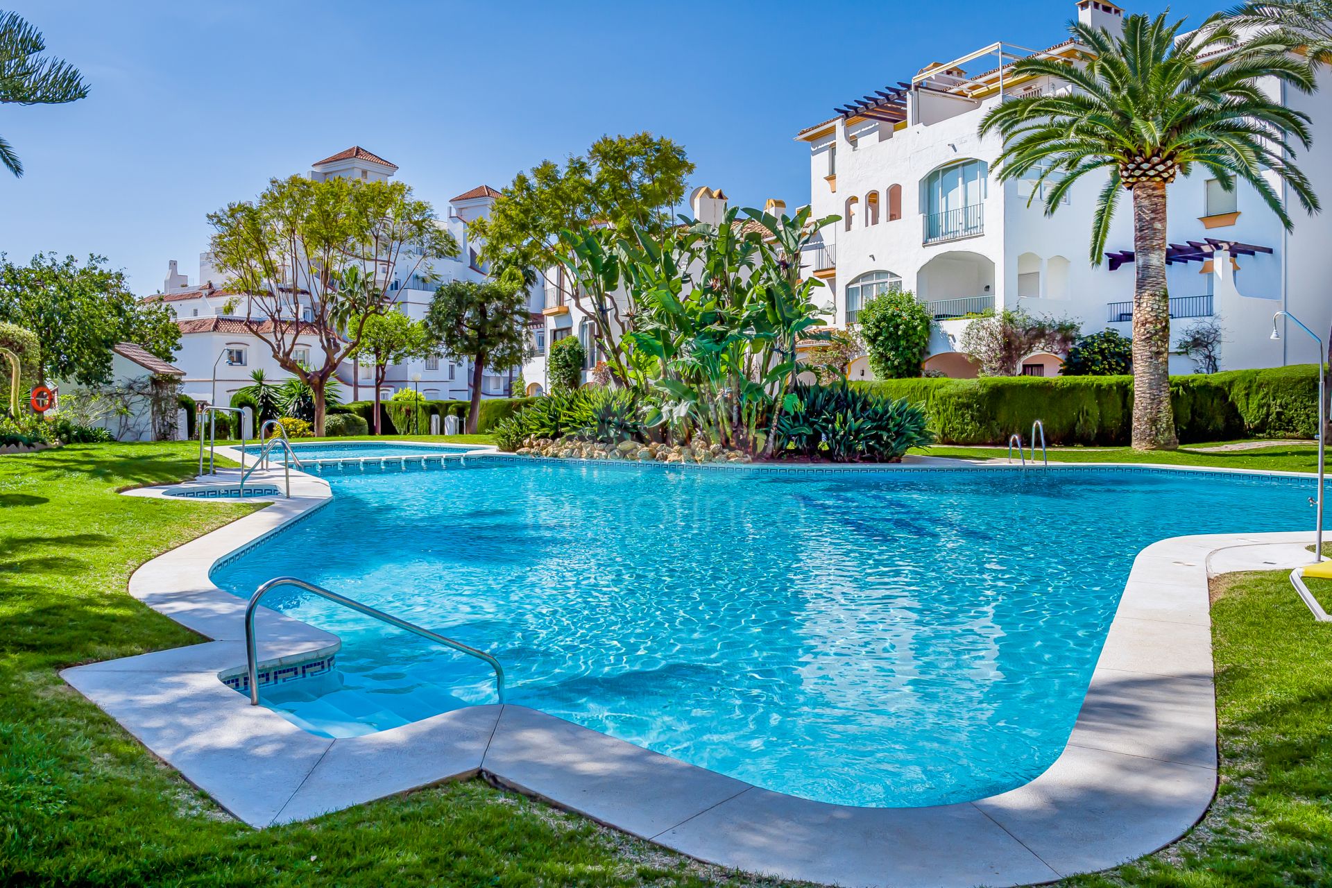 Ground Floor Apartment in Cerro Blanco, Marbella