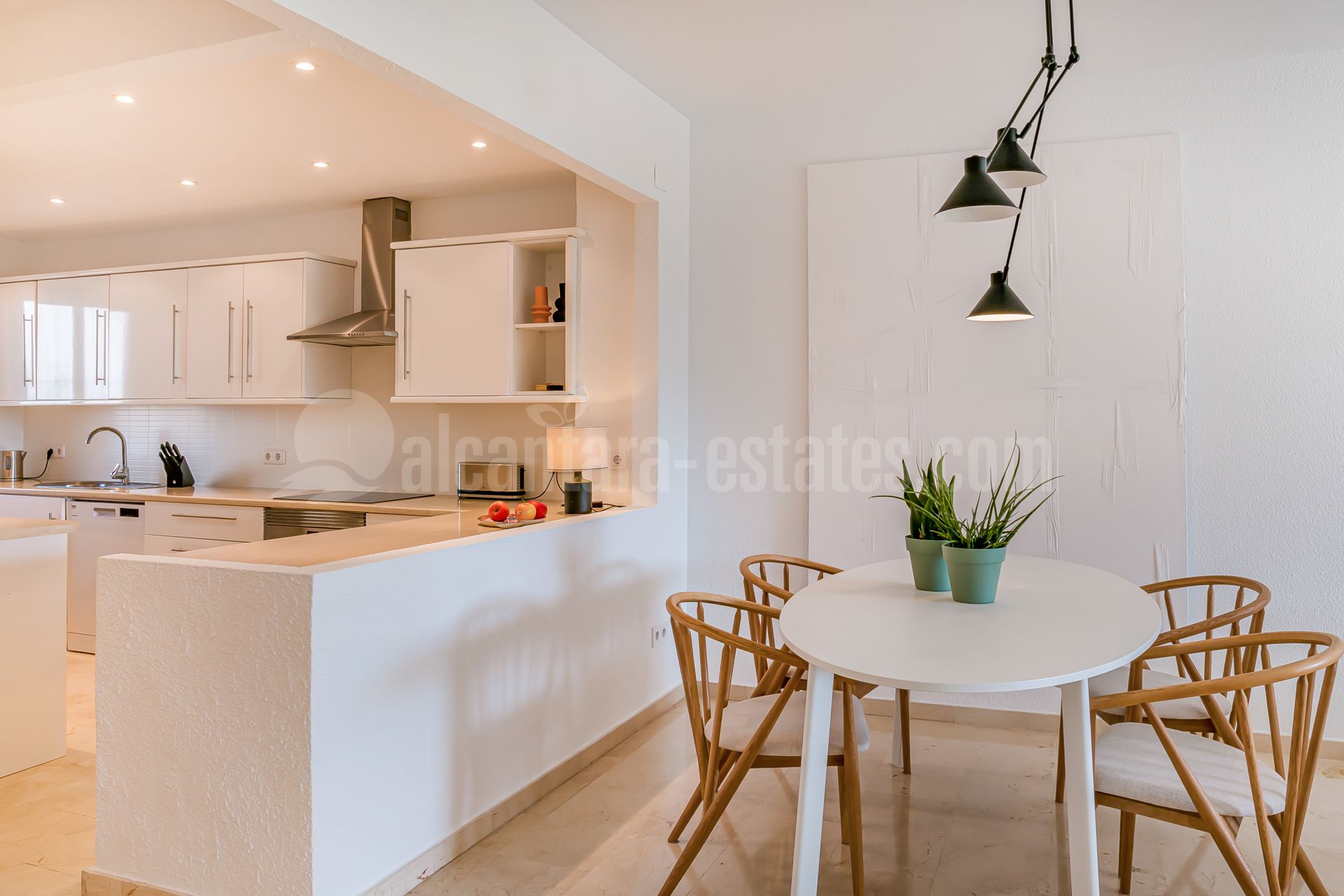 Ground Floor Apartment in Cerro Blanco, Marbella