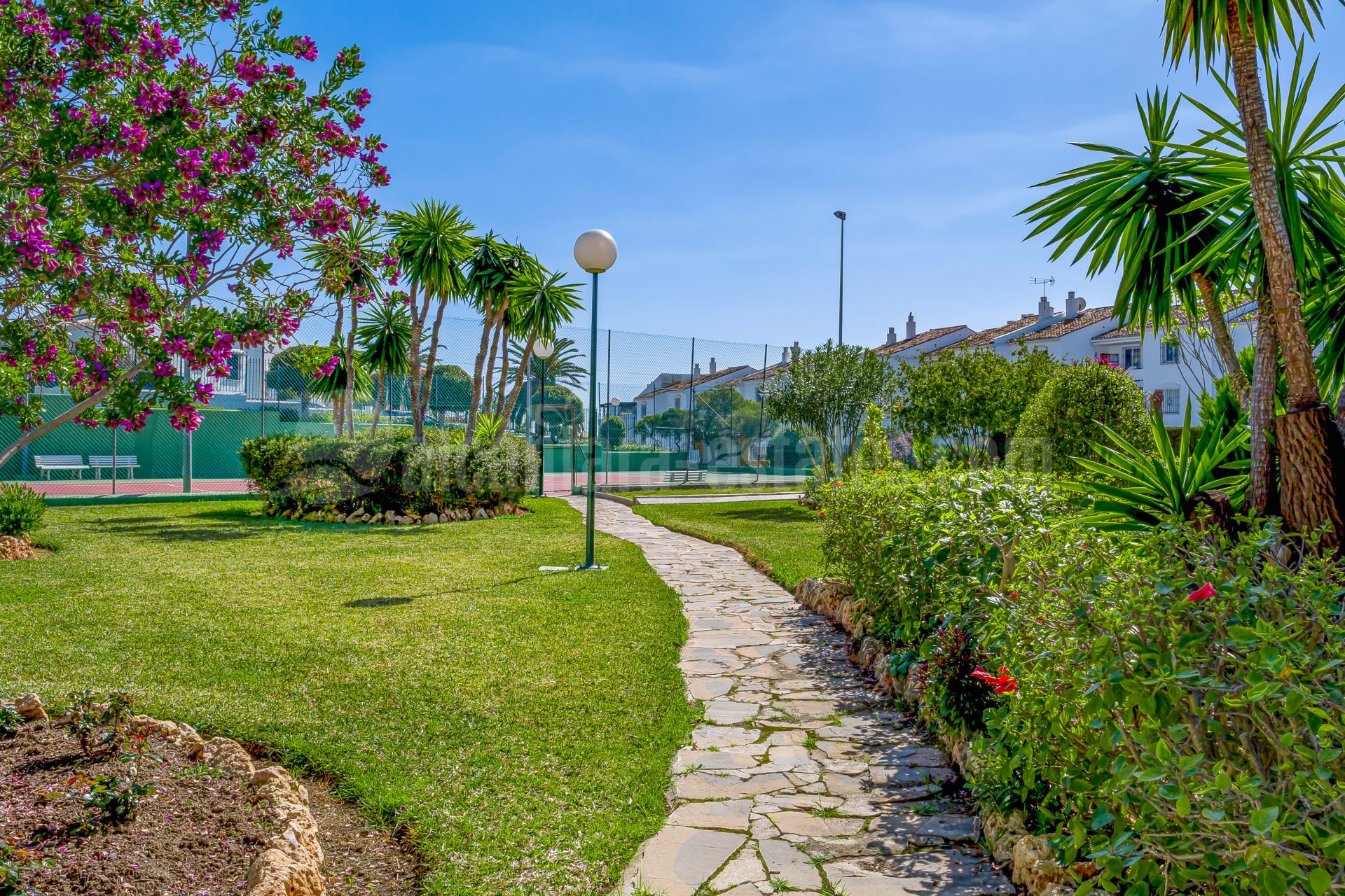 Ground Floor Apartment in Cerro Blanco, Marbella