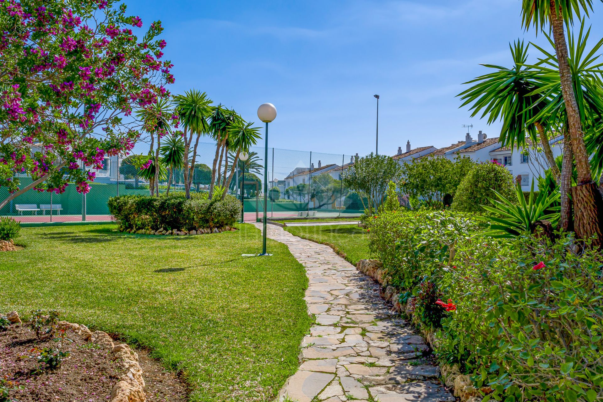 Ground Floor Apartment in Cerro Blanco, Marbella