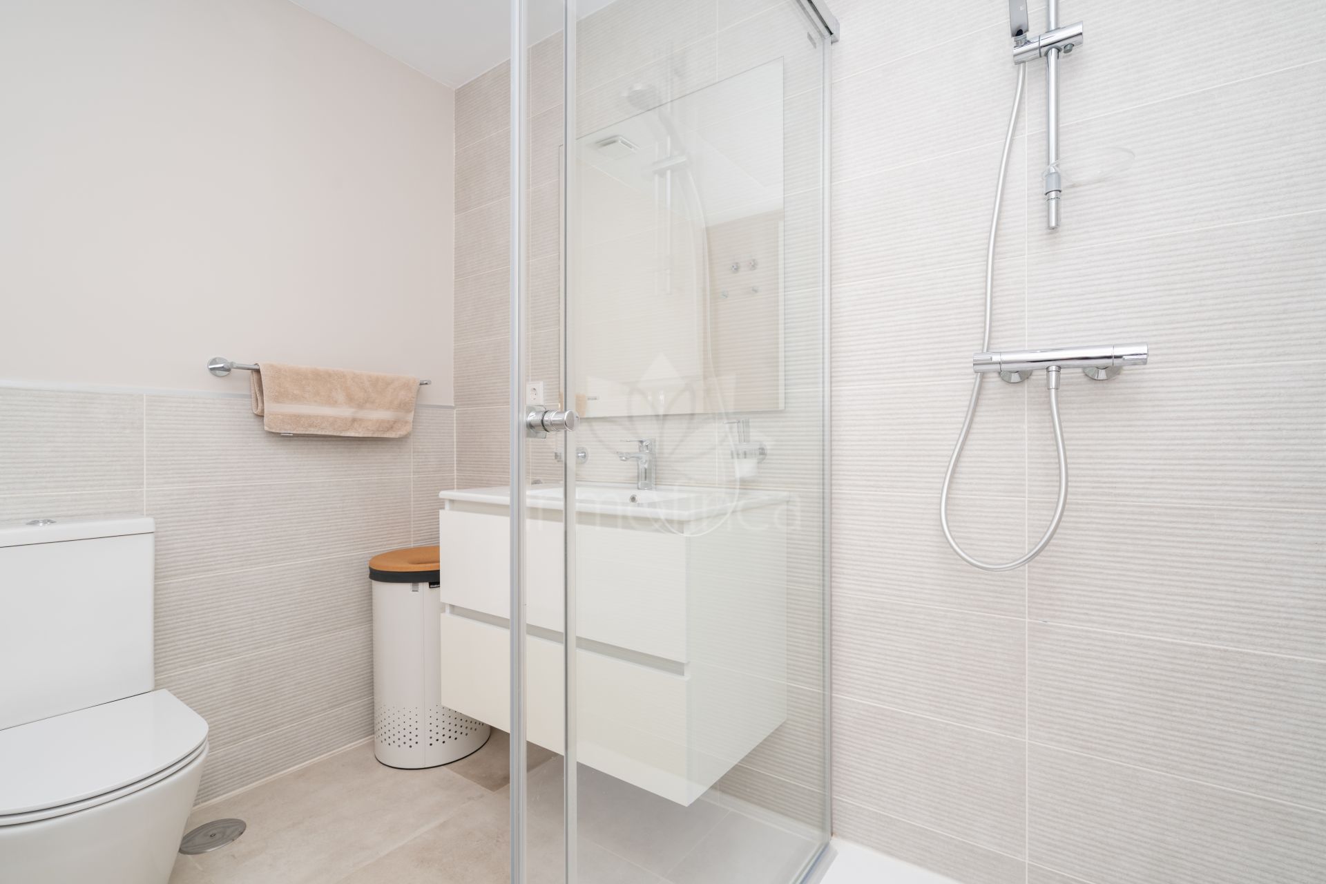 Ground Floor Apartment in Selwo, Estepona