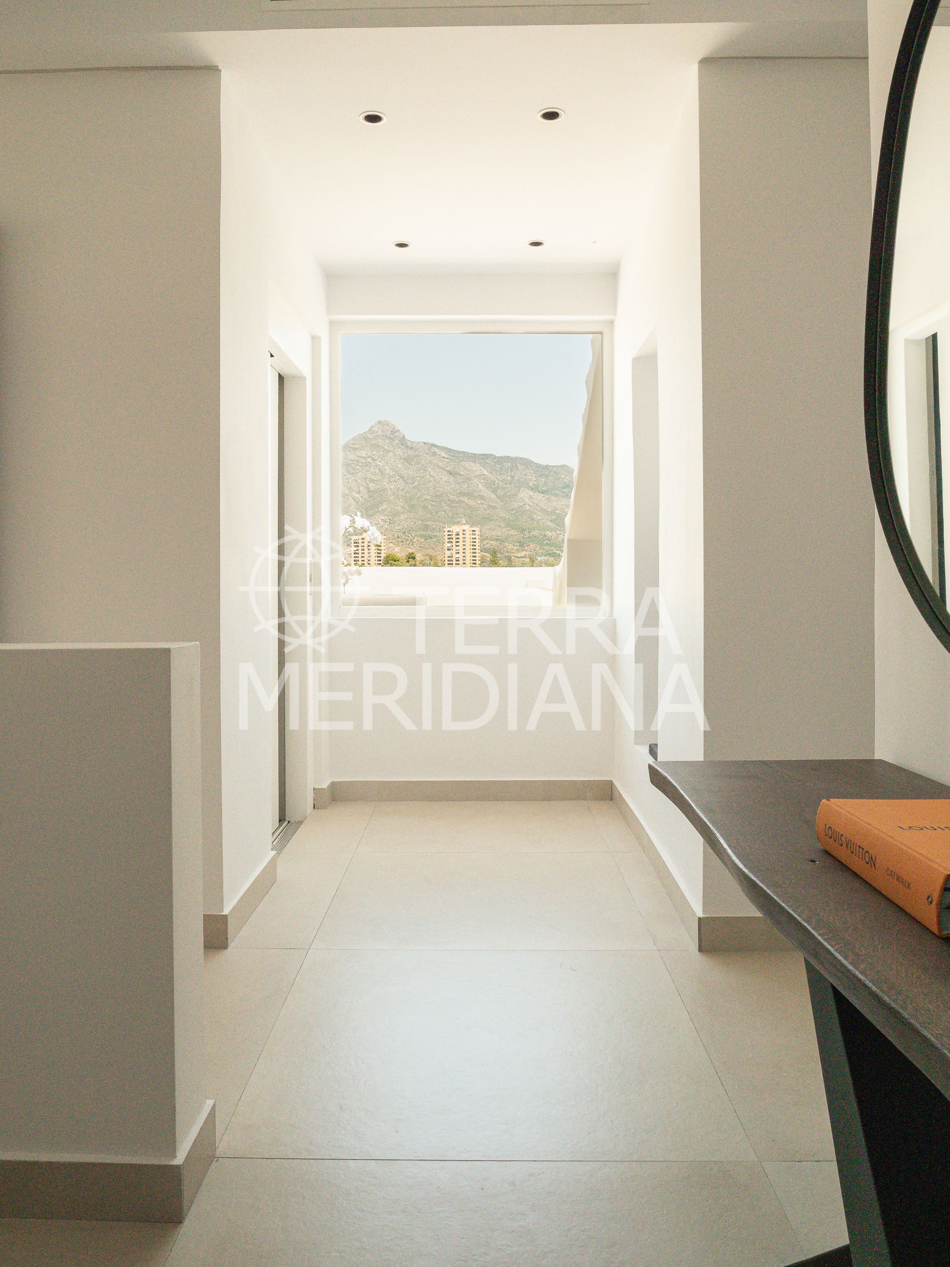 Penthouse in Nueva Andalucia, Marbella