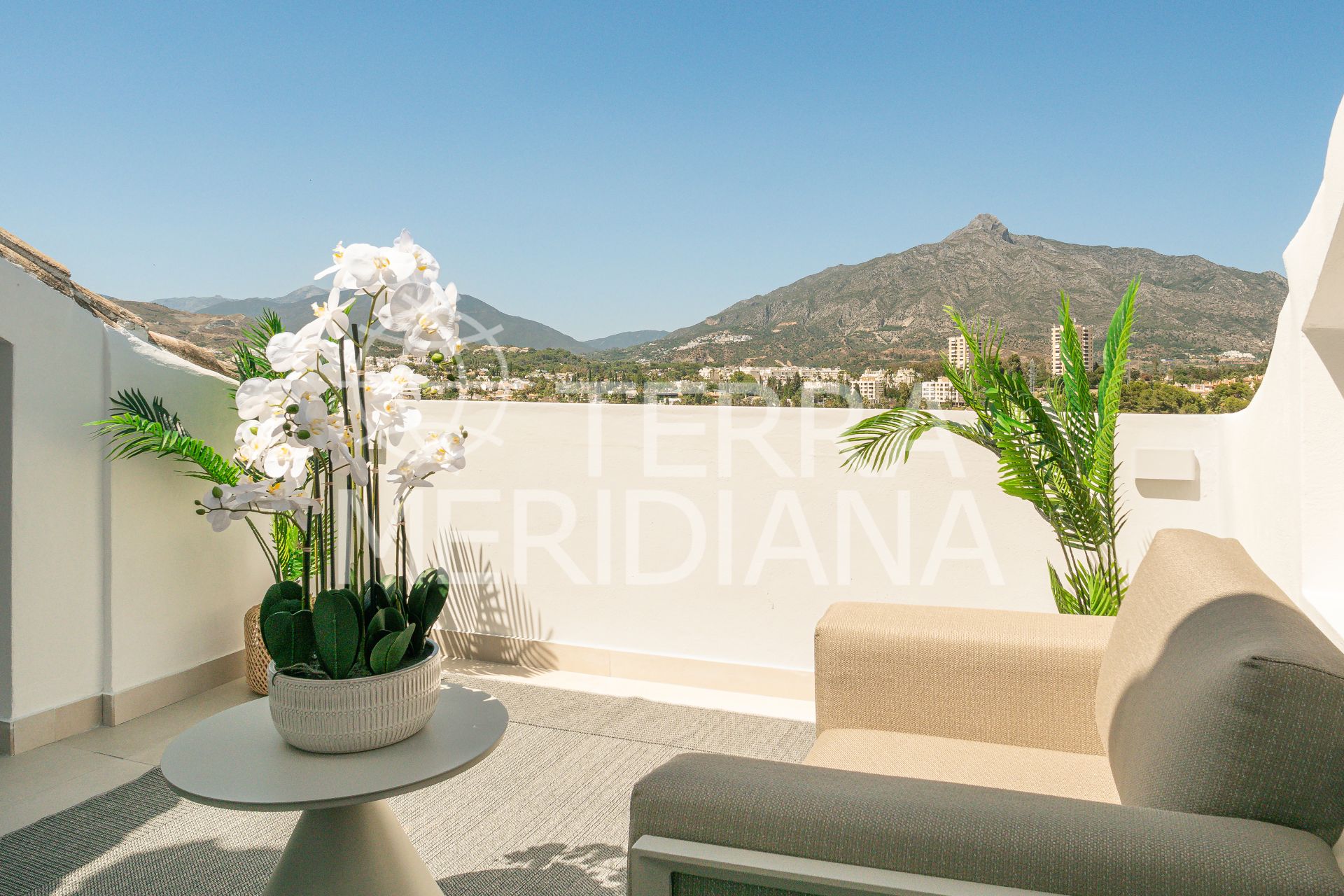 Penthouse in Nueva Andalucia, Marbella