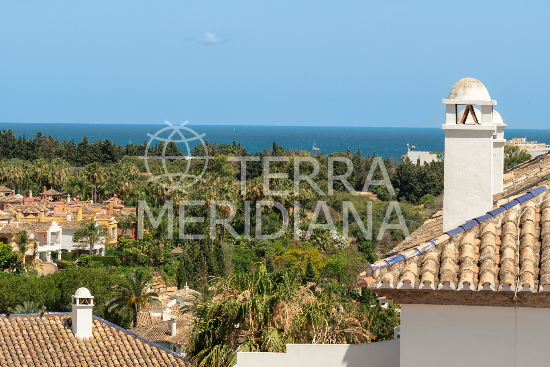 Penthouse in Nueva Andalucia, Marbella