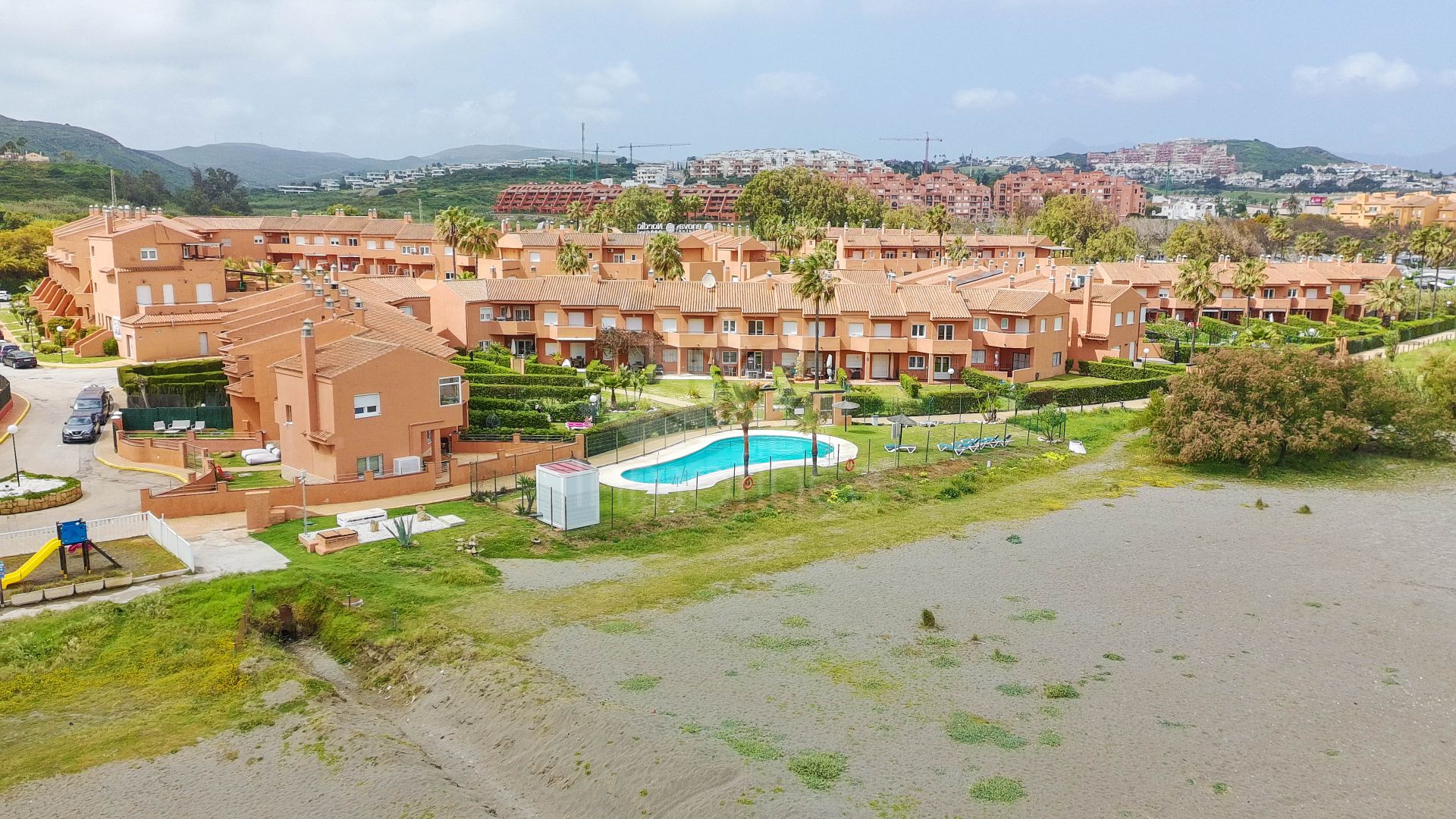 Town House in Manilva Beach, Manilva
