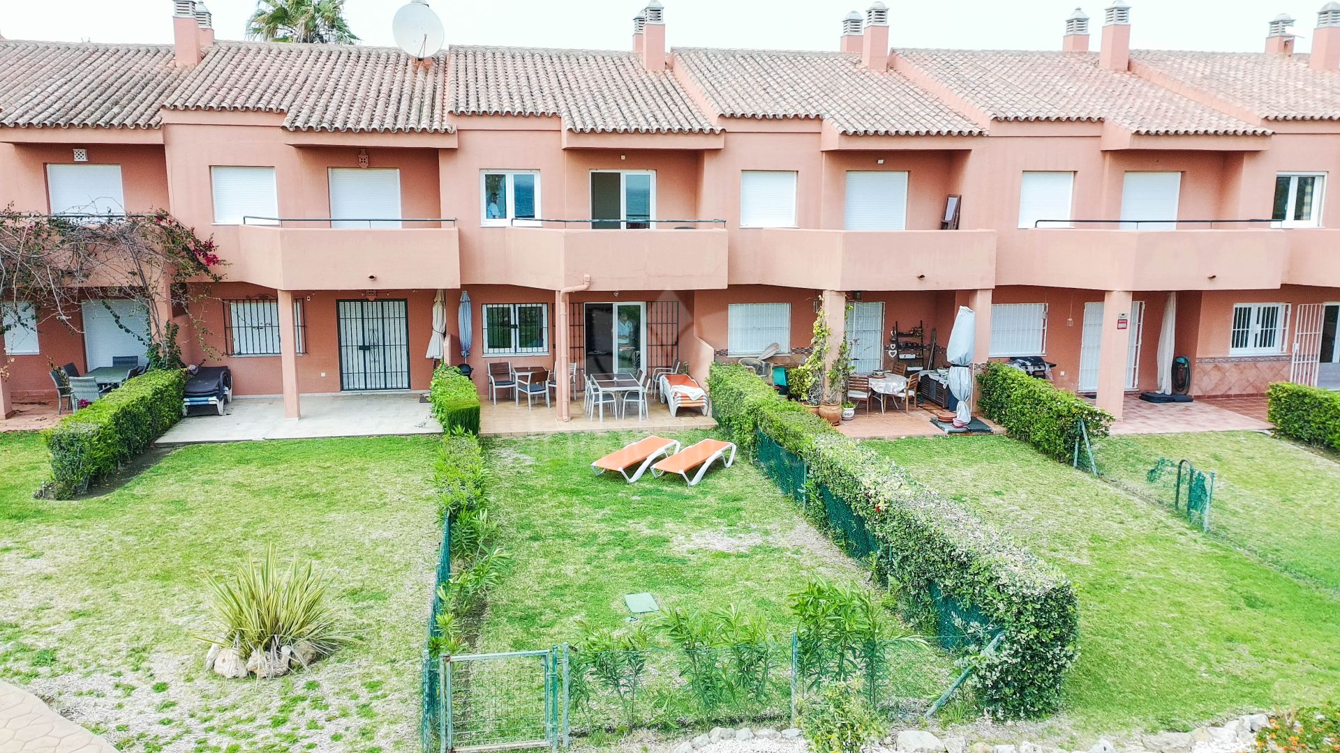 Town House in Manilva Beach, Manilva