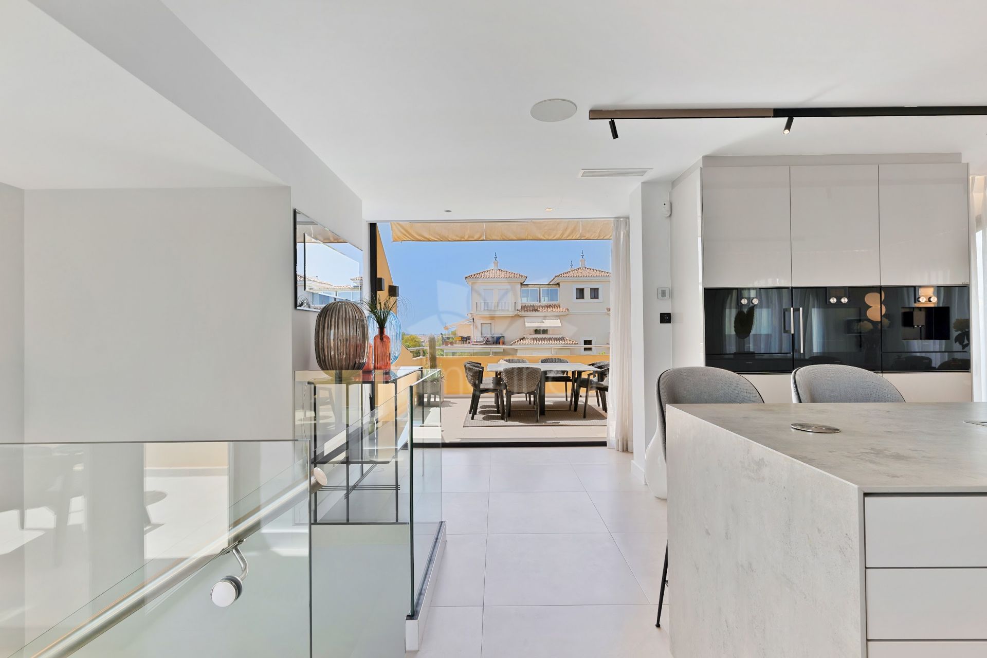 Duplex Penthouse in Andalucia del Mar, Marbella