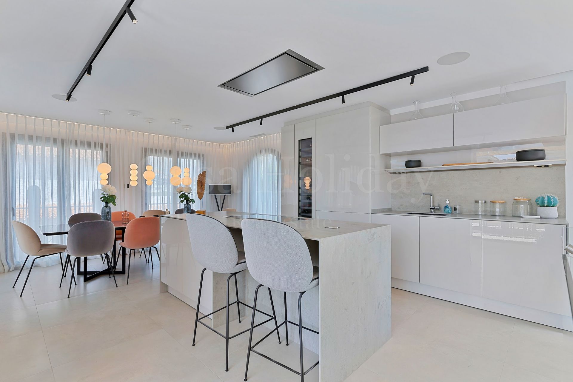 Atico Duplex en Andalucia del Mar, Marbella