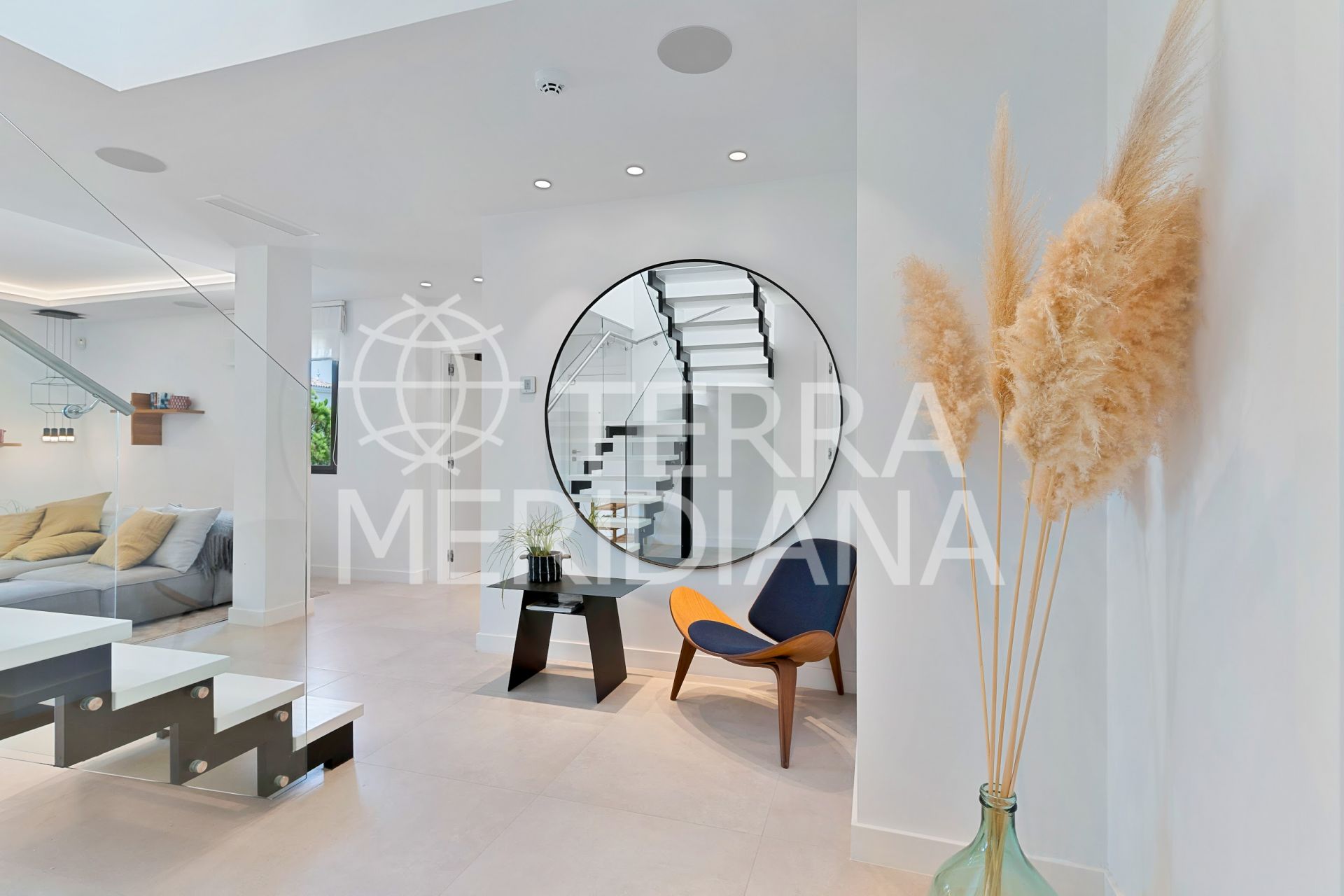 Duplex Penthouse in Andalucia del Mar, Marbella