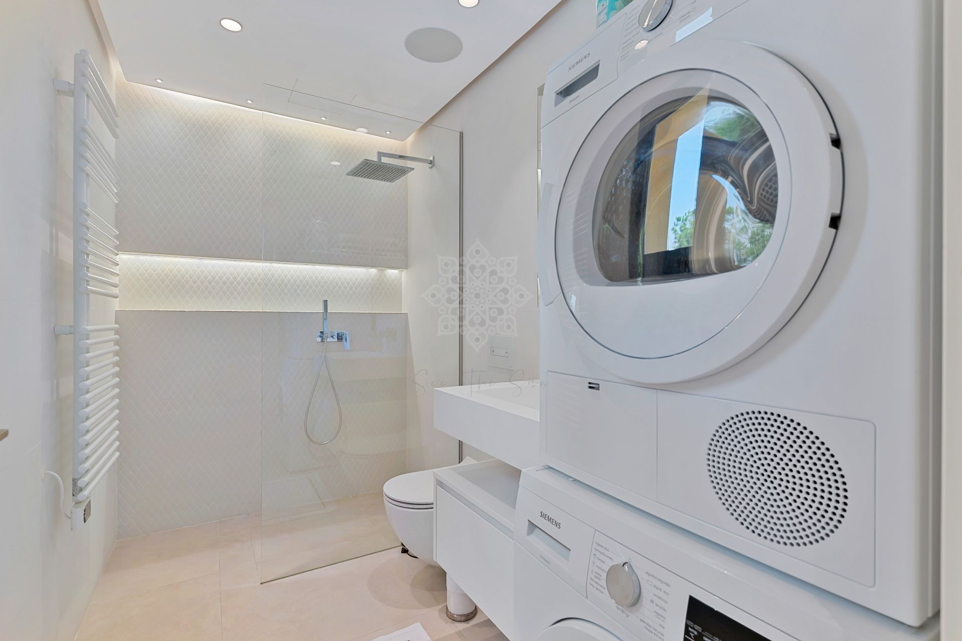 Duplex Penthouse in Andalucia del Mar, Marbella