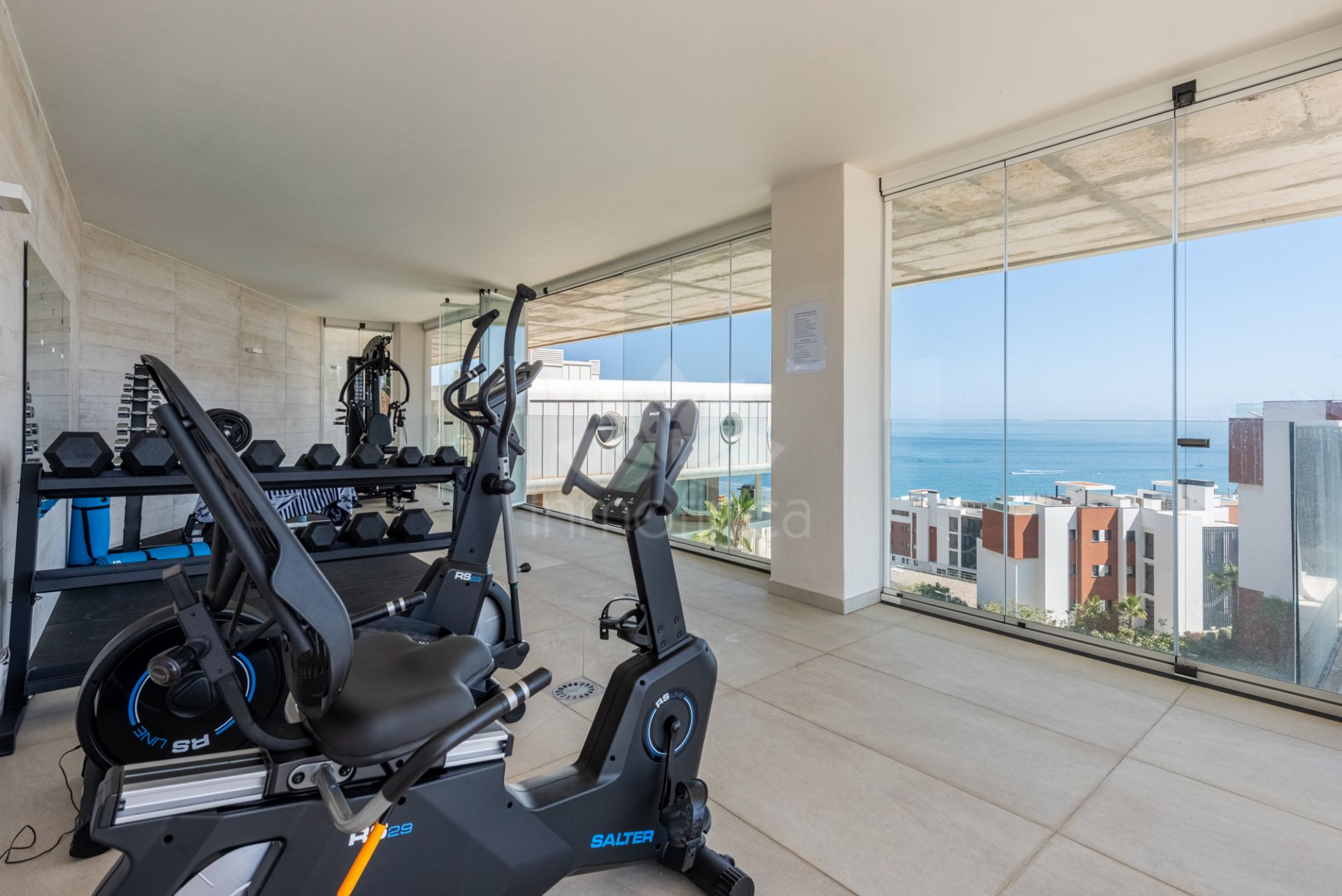 Apartment in El Higueron, Fuengirola