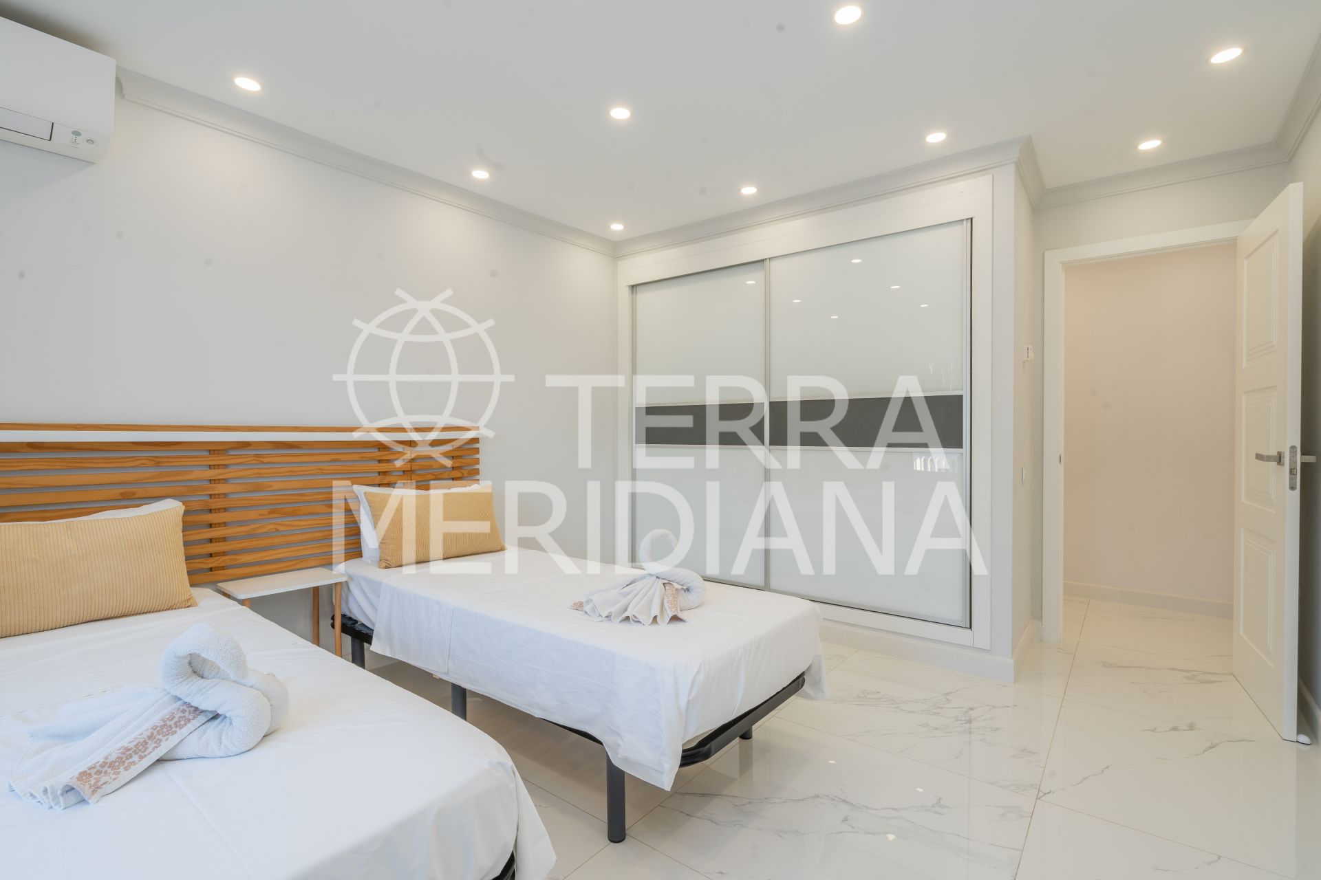 Villa in El Real Panorama, Marbella