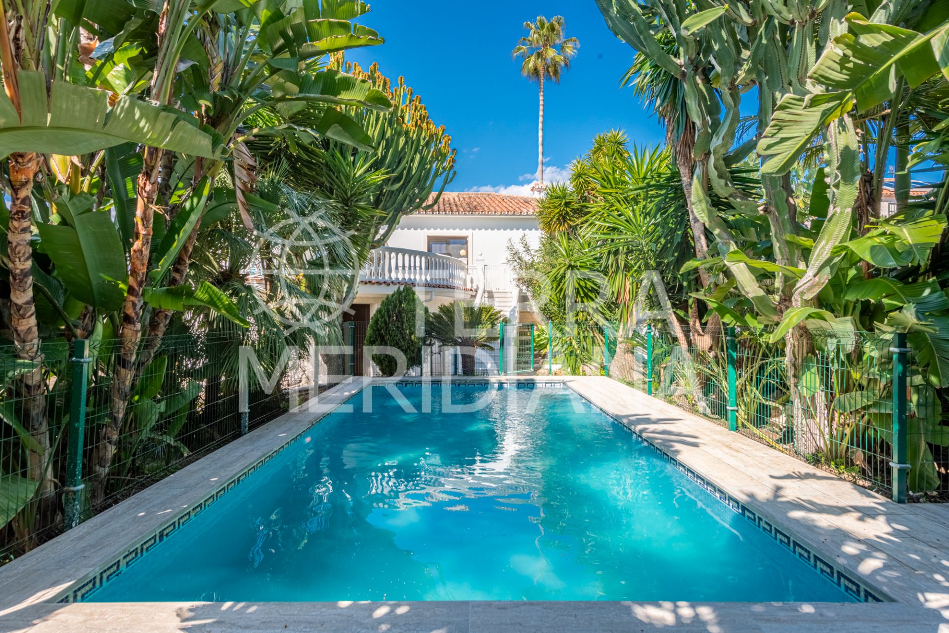 Villa in El Real Panorama, Marbella