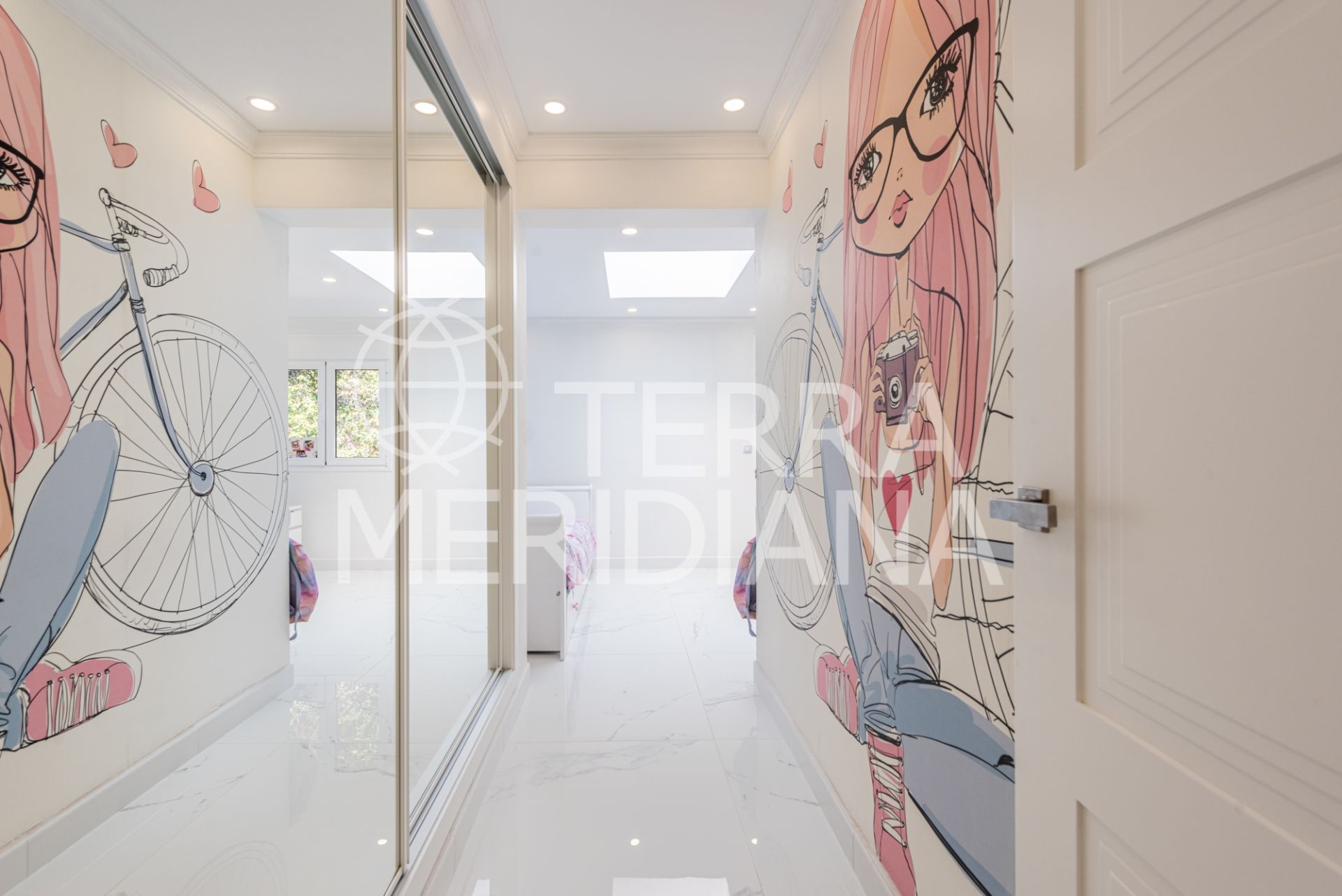 Villa in El Real Panorama, Marbella