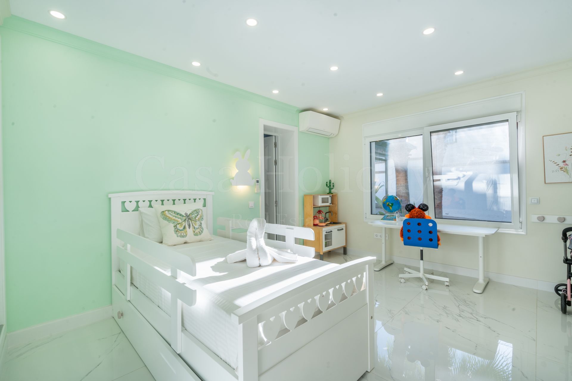 Villa in El Real Panorama, Marbella