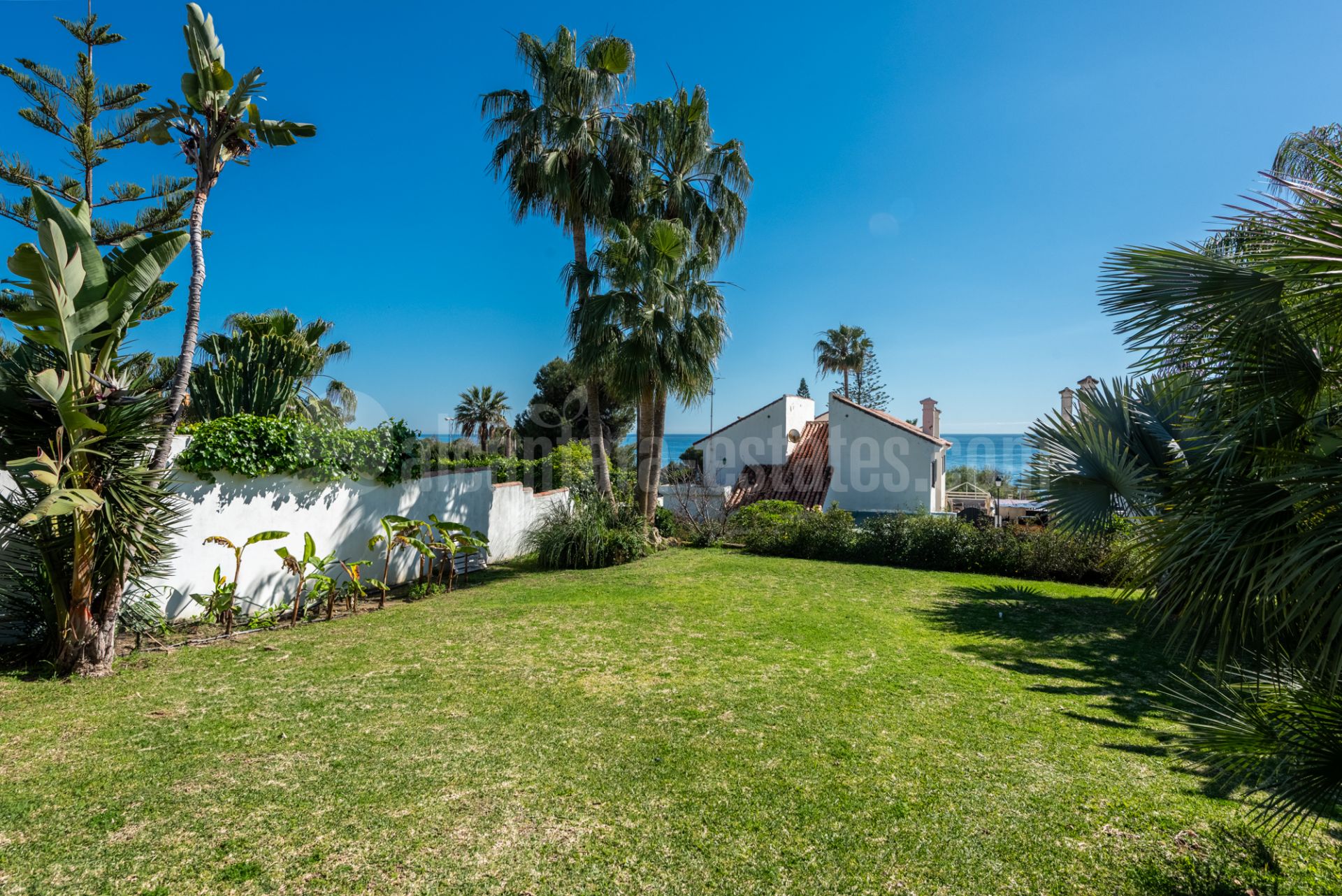 Villa in El Real Panorama, Marbella
