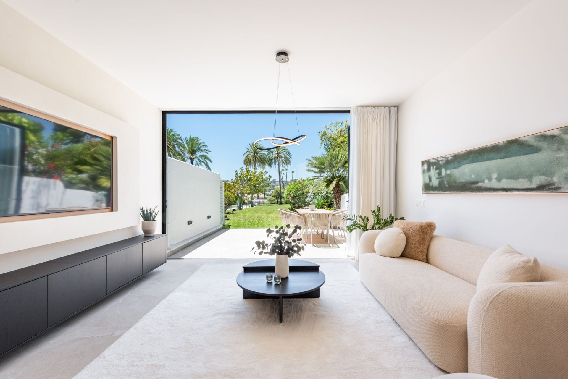 Town House in Nueva Andalucia, Marbella