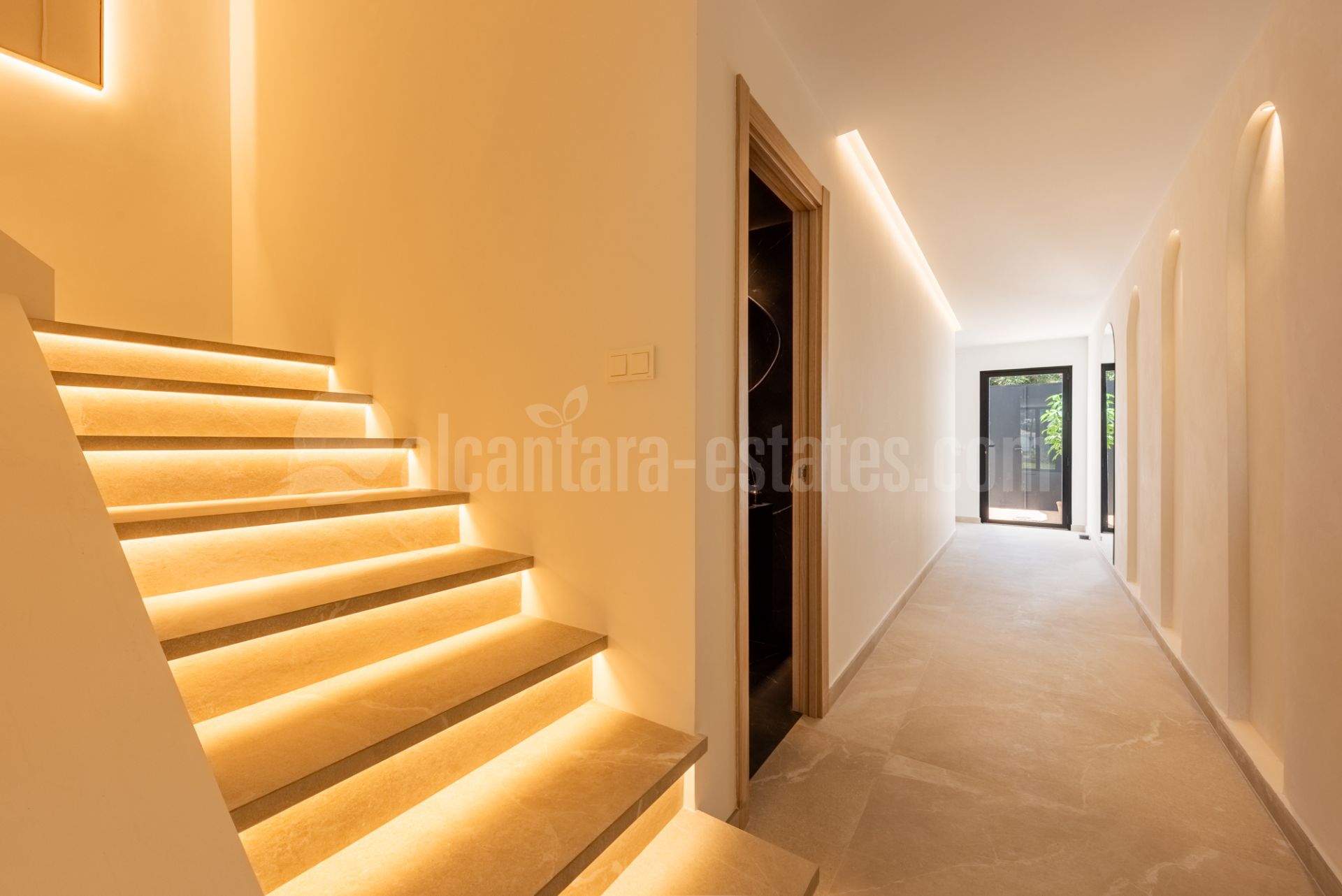 Town House in Nueva Andalucia, Marbella
