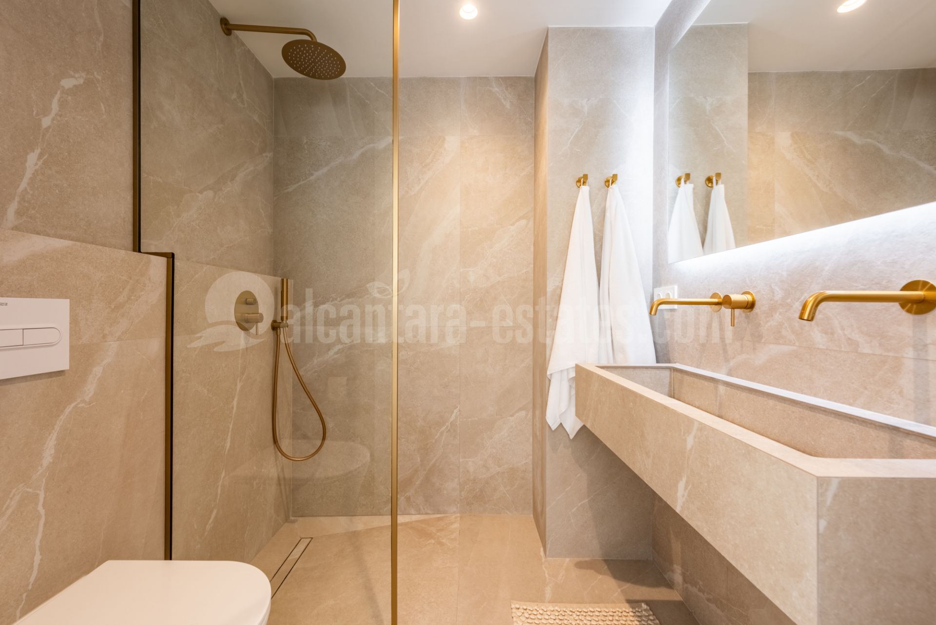 Town House in Nueva Andalucia, Marbella