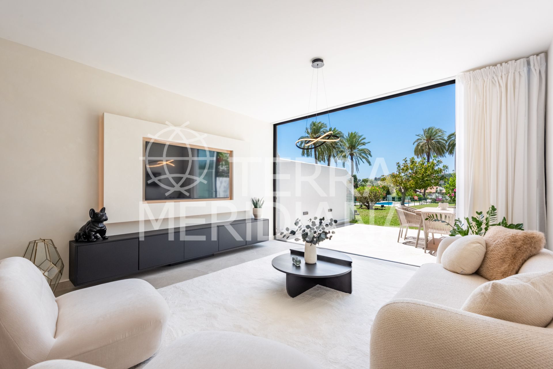 Town House in Nueva Andalucia, Marbella