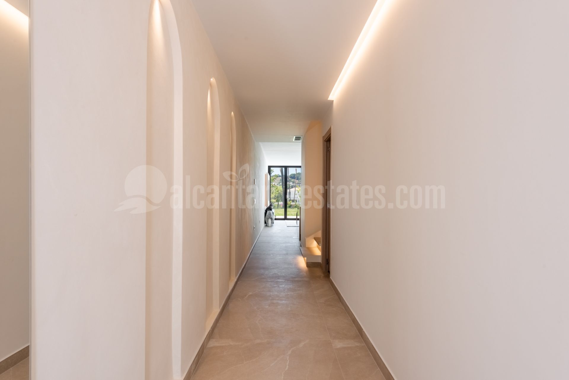 Town House in Nueva Andalucia, Marbella