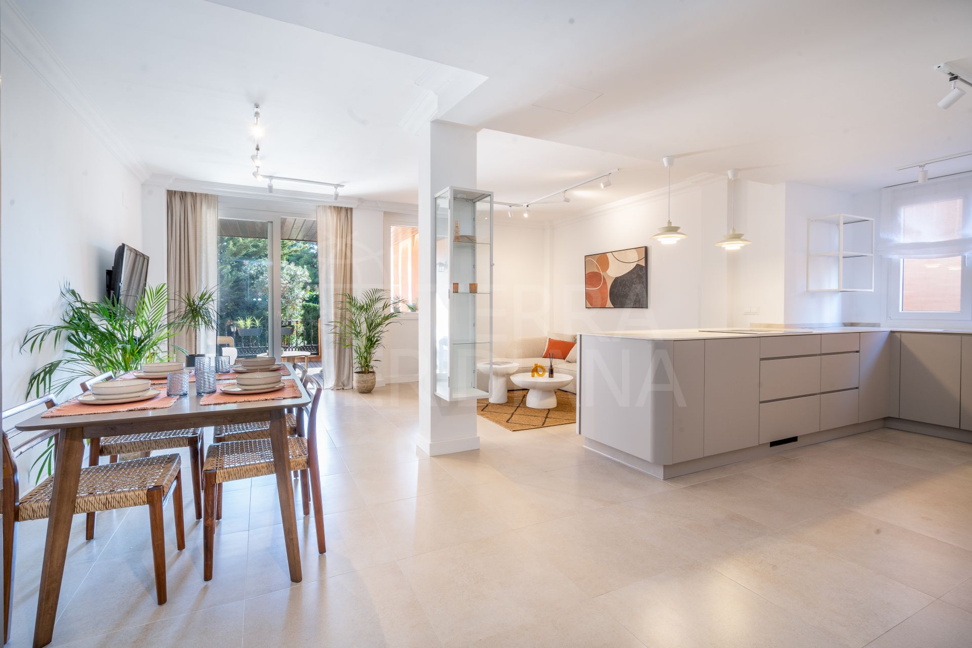 Apartment in New Golden Mile, Estepona