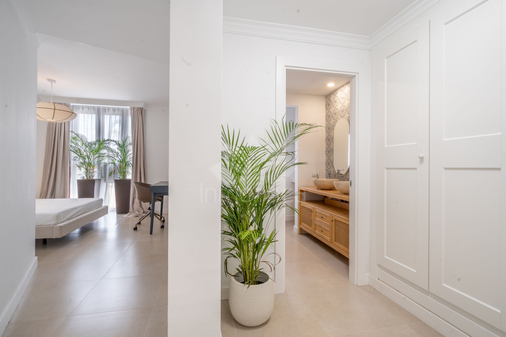 Apartment in New Golden Mile, Estepona