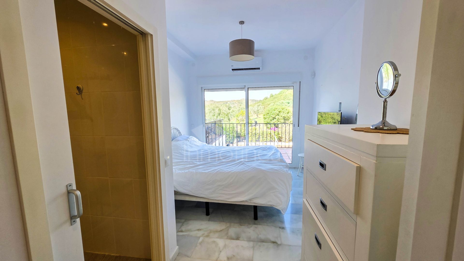 Semi Detached Villa in La Duquesa, Manilva