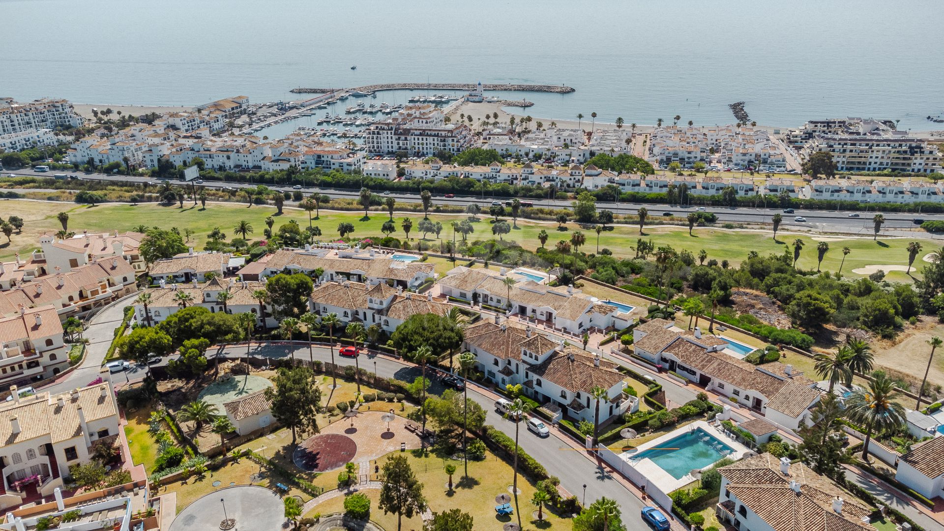 Semi Detached Villa in La Duquesa, Manilva