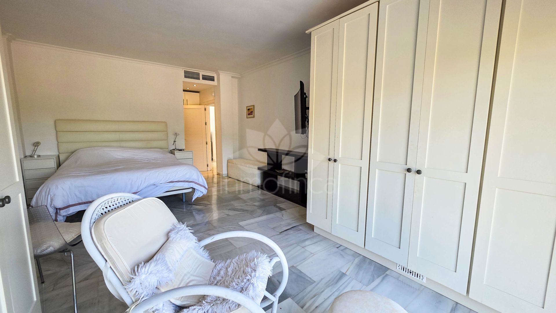 Semi Detached Villa in La Duquesa, Manilva