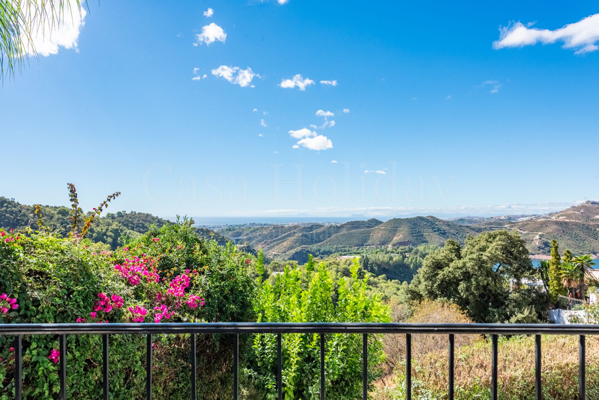 Semi Detached House in Cerros del Lago, Istan