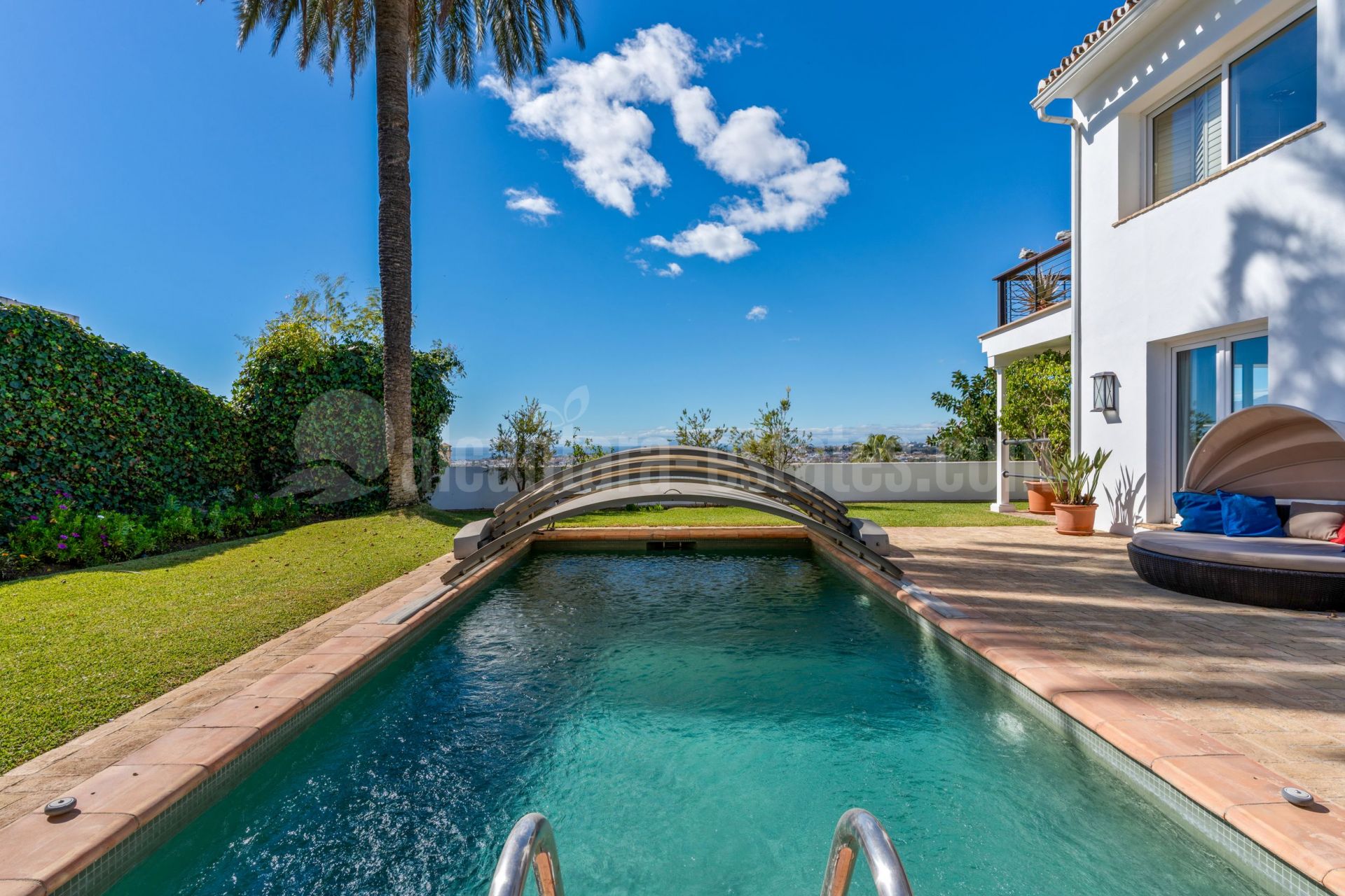 Villa en Nueva Andalucia, Marbella