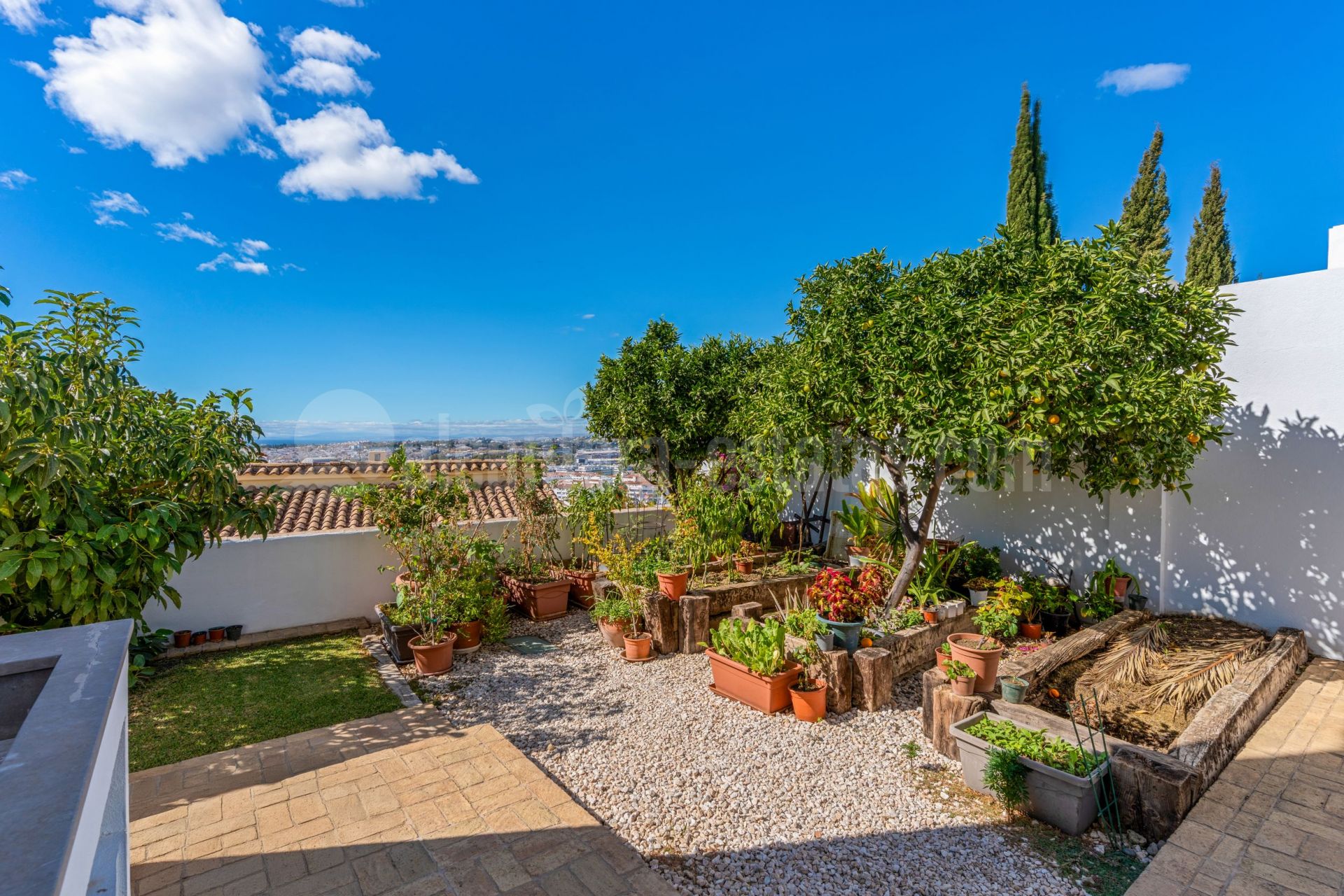 Villa en Nueva Andalucia, Marbella