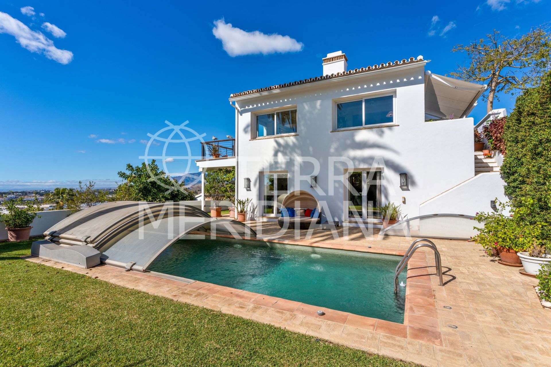 Villa in Nueva Andalucia, Marbella
