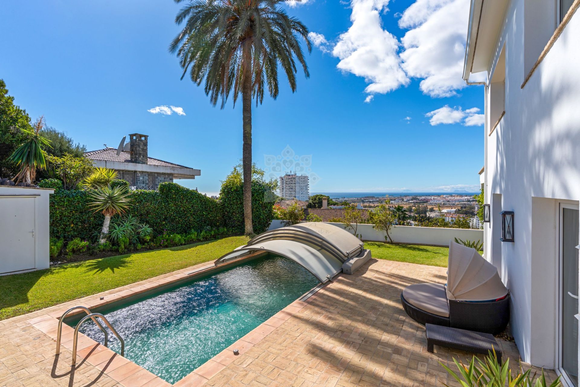 Villa in Nueva Andalucia, Marbella