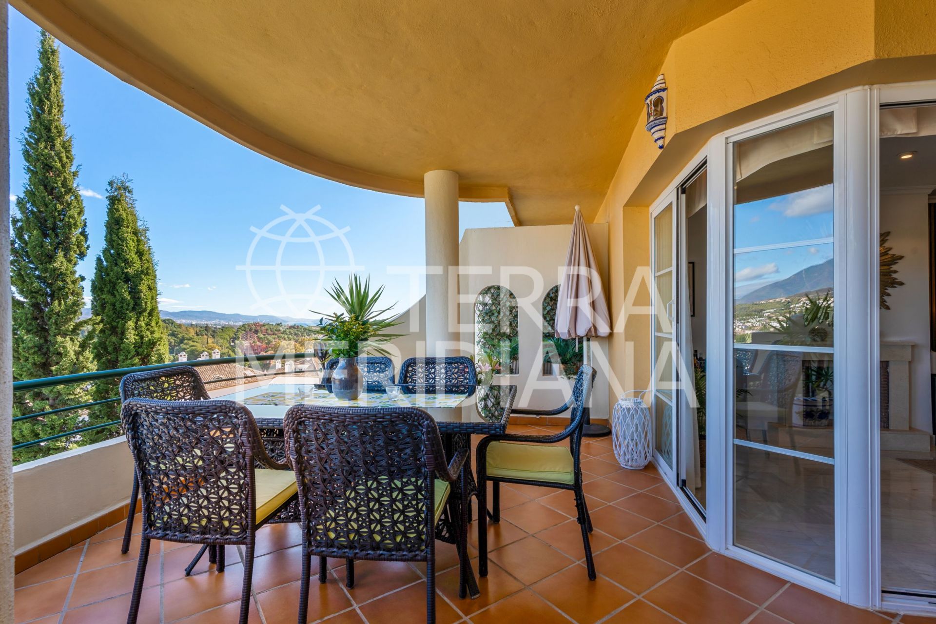 Apartment in Señorio de Aloha, Marbella