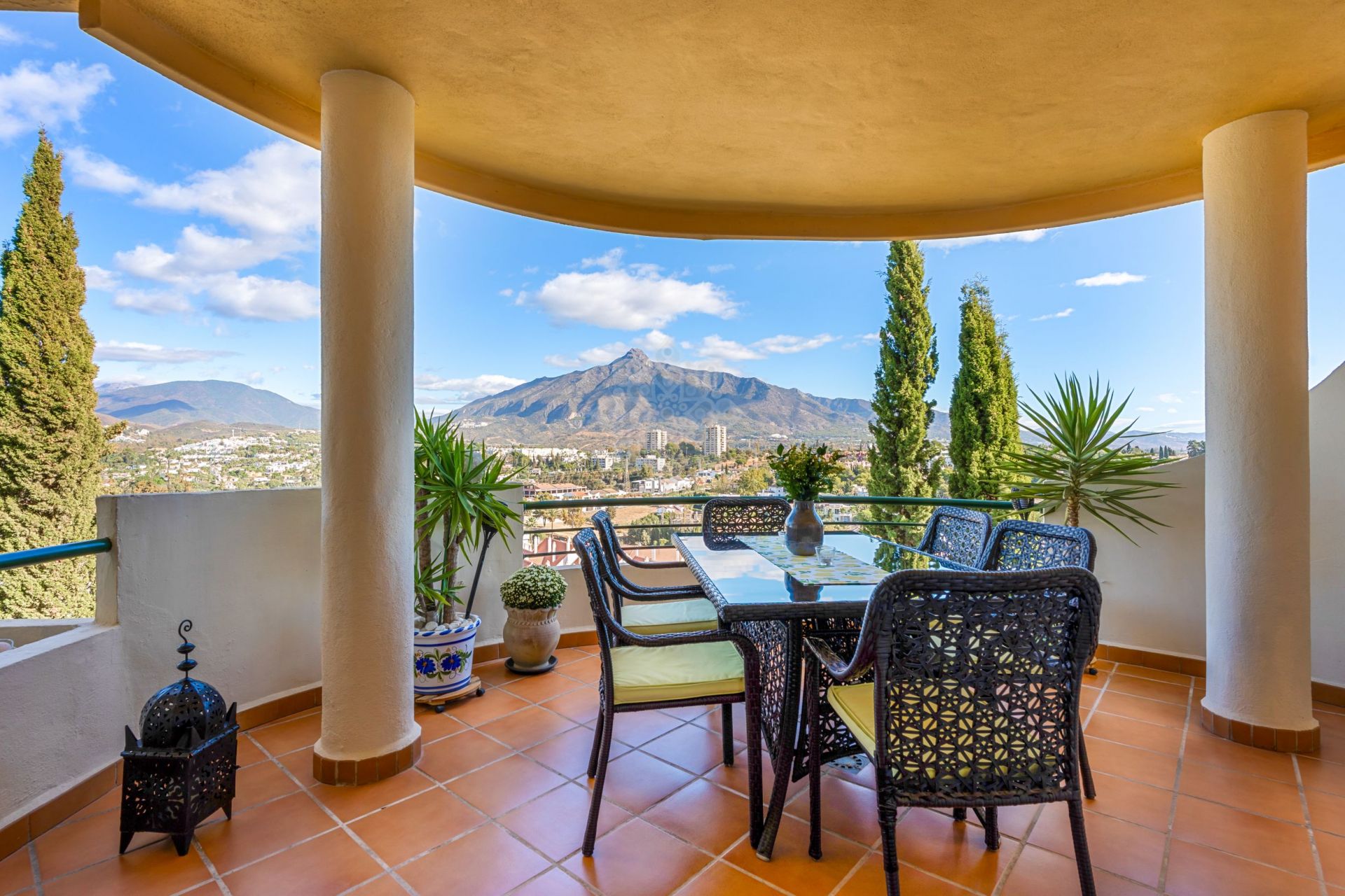 Apartament w Señorio de Aloha, Marbella