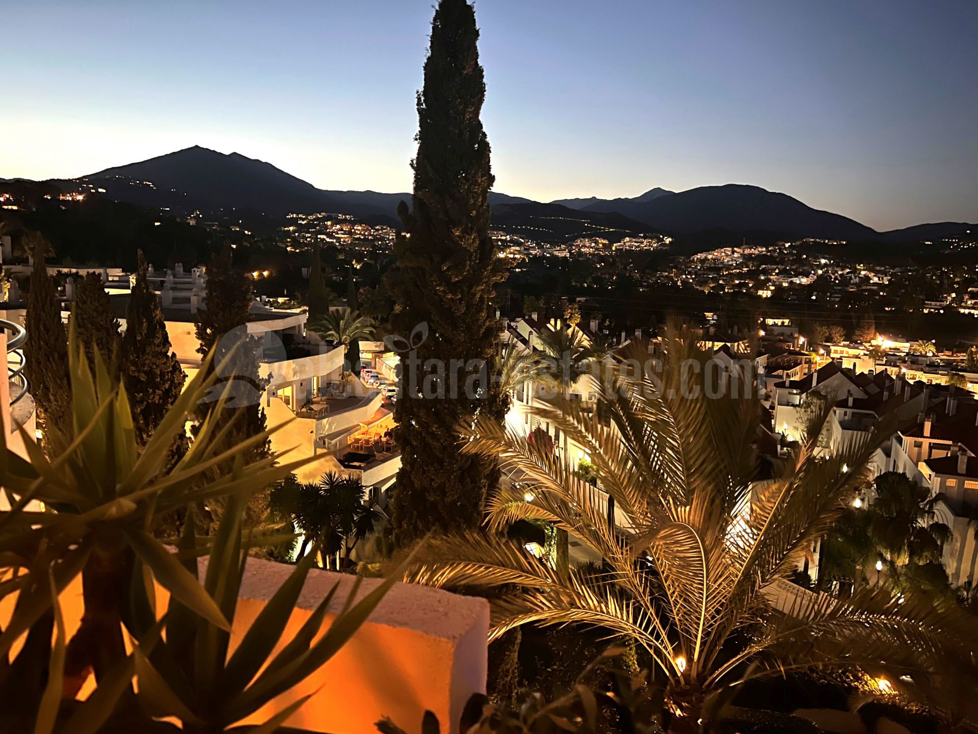 Apartamento en Señorio de Aloha, Marbella