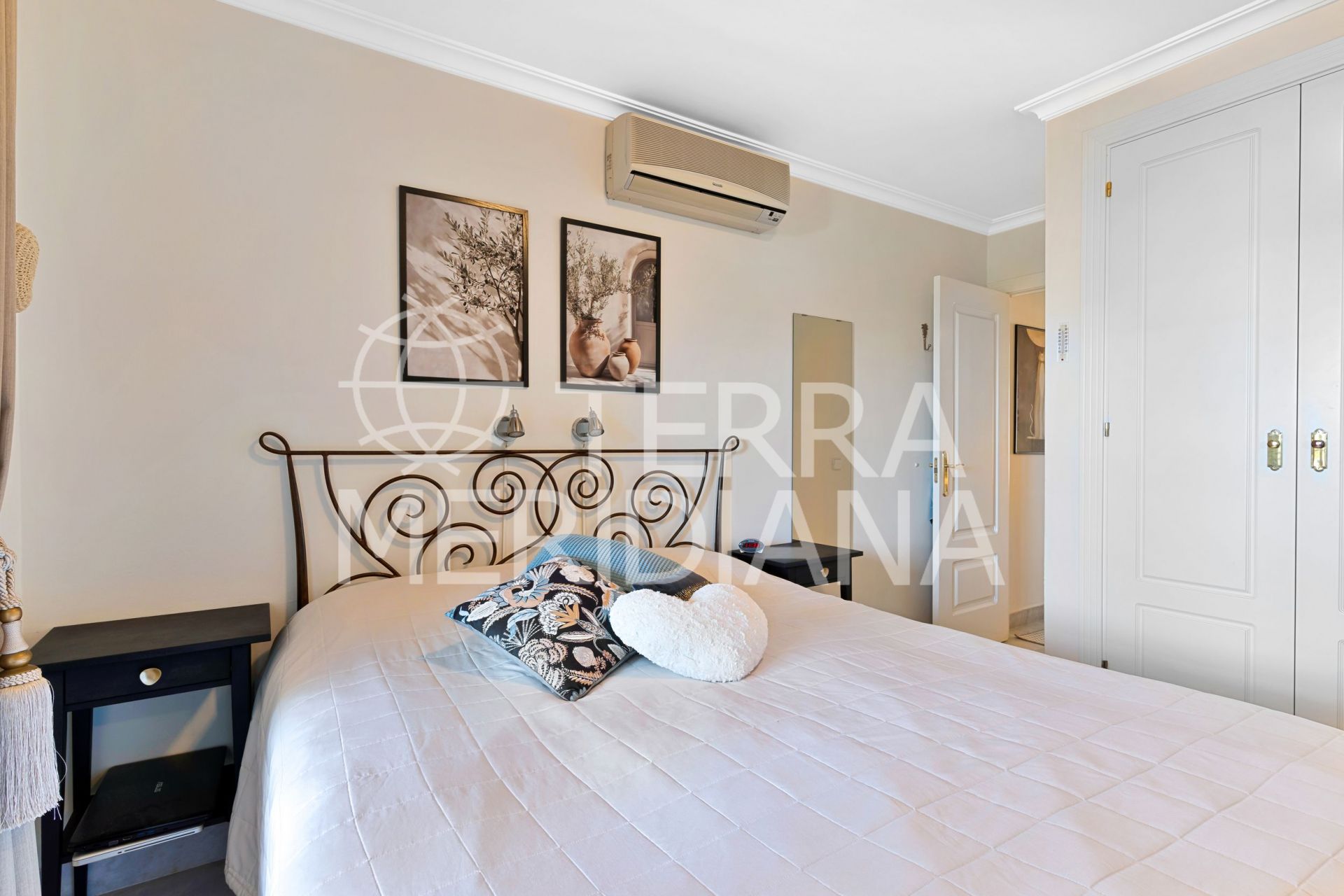 Apartment in Señorio de Aloha, Marbella