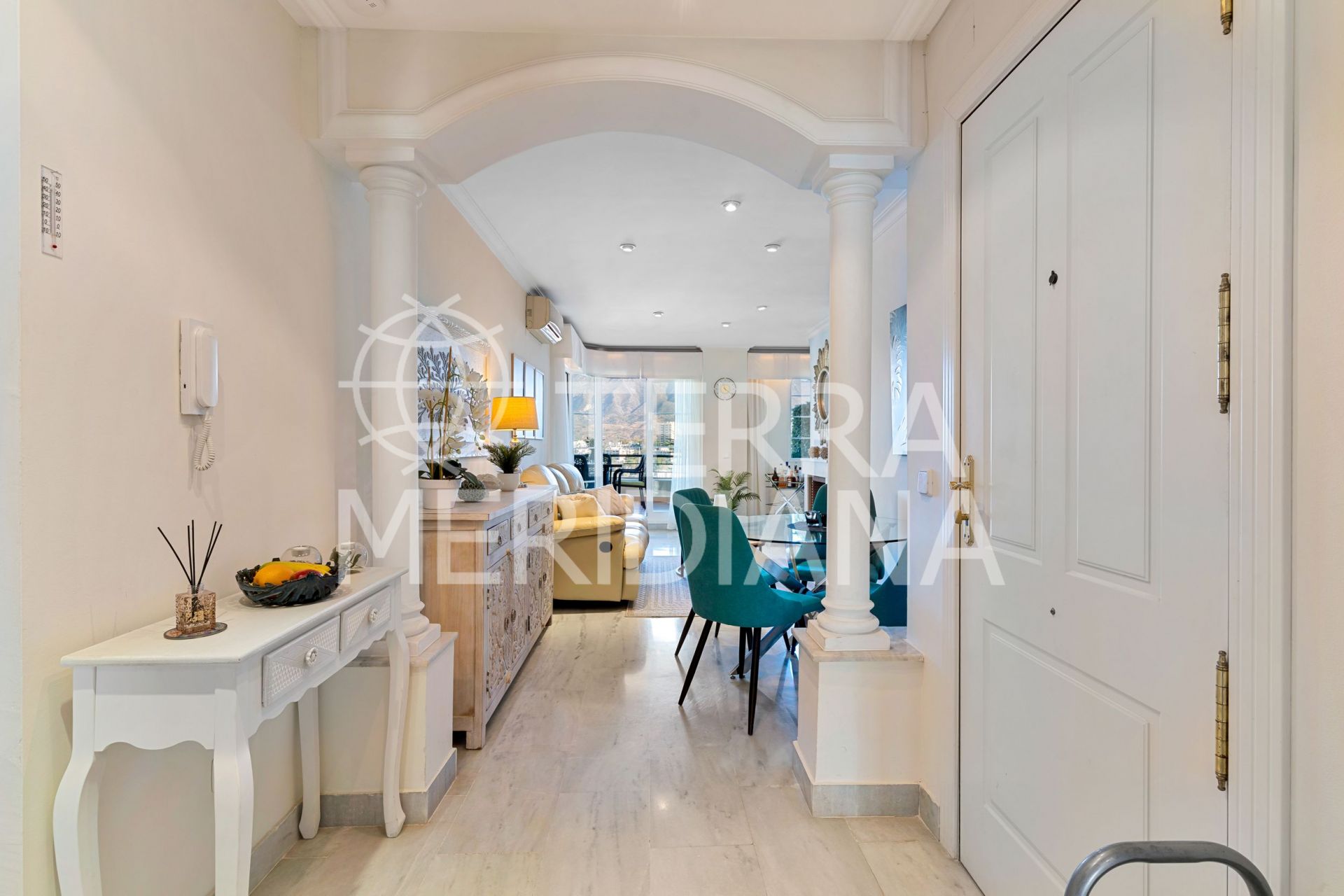 Apartment in Señorio de Aloha, Marbella