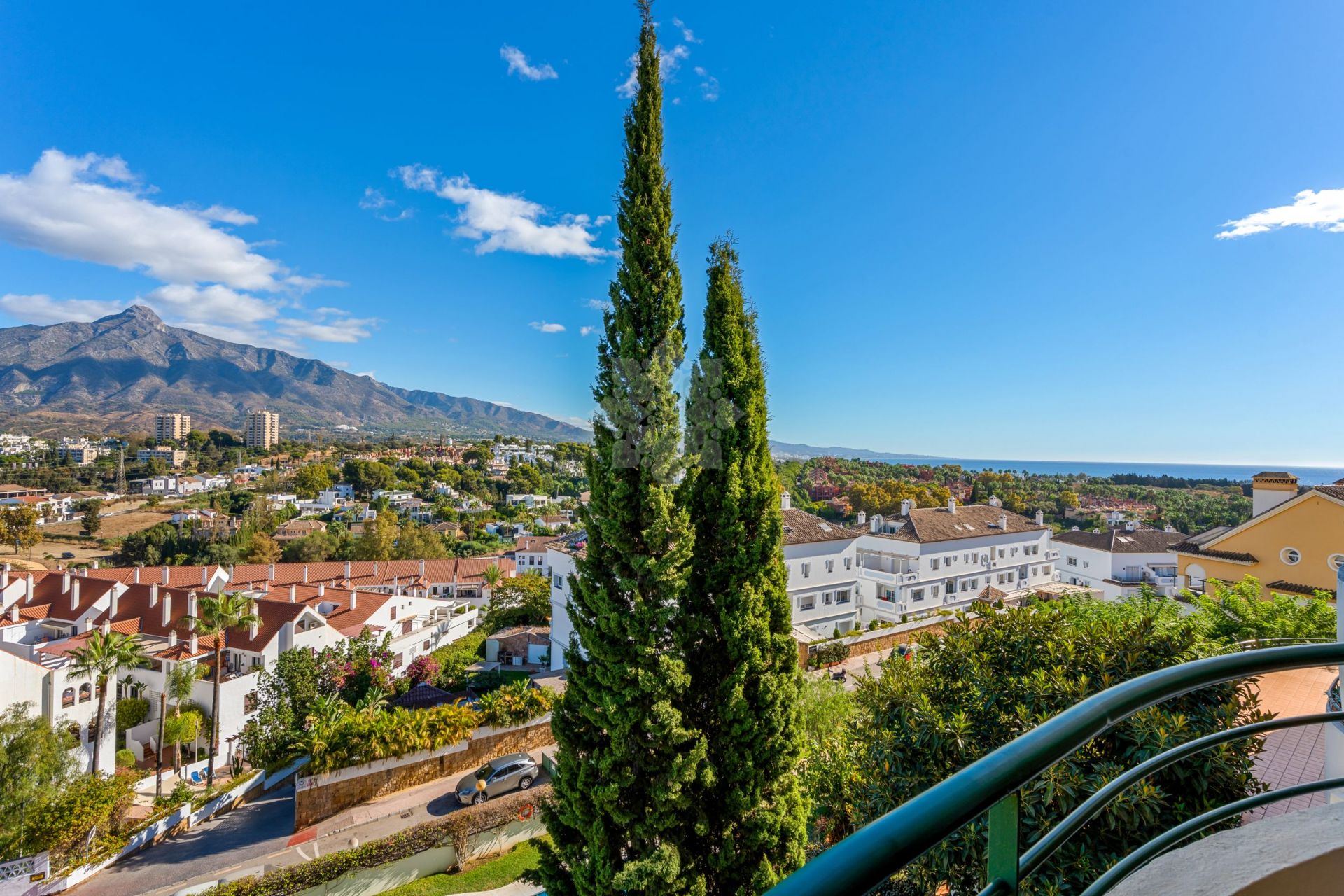 Apartament w Señorio de Aloha, Marbella