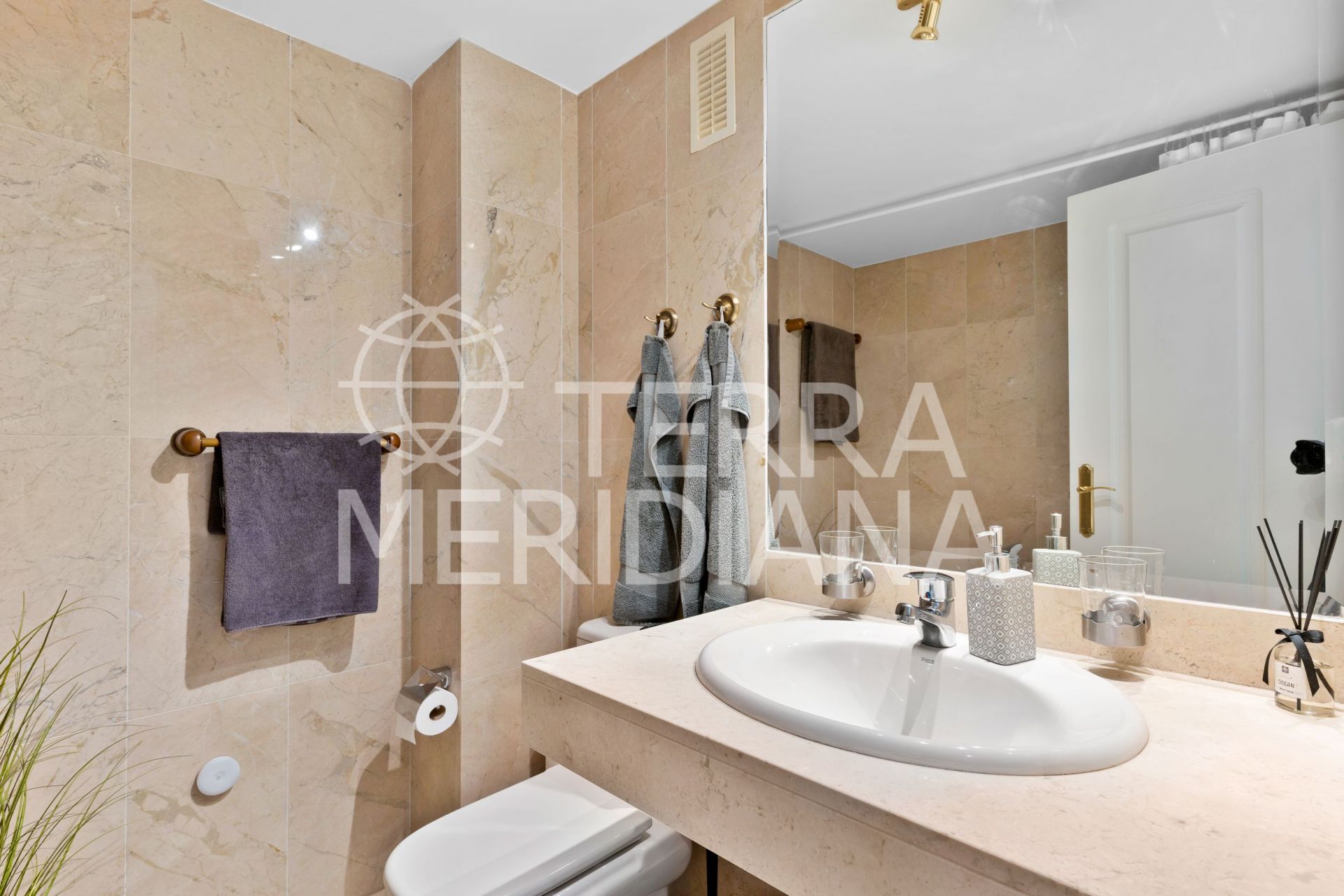 Apartment in Señorio de Aloha, Marbella