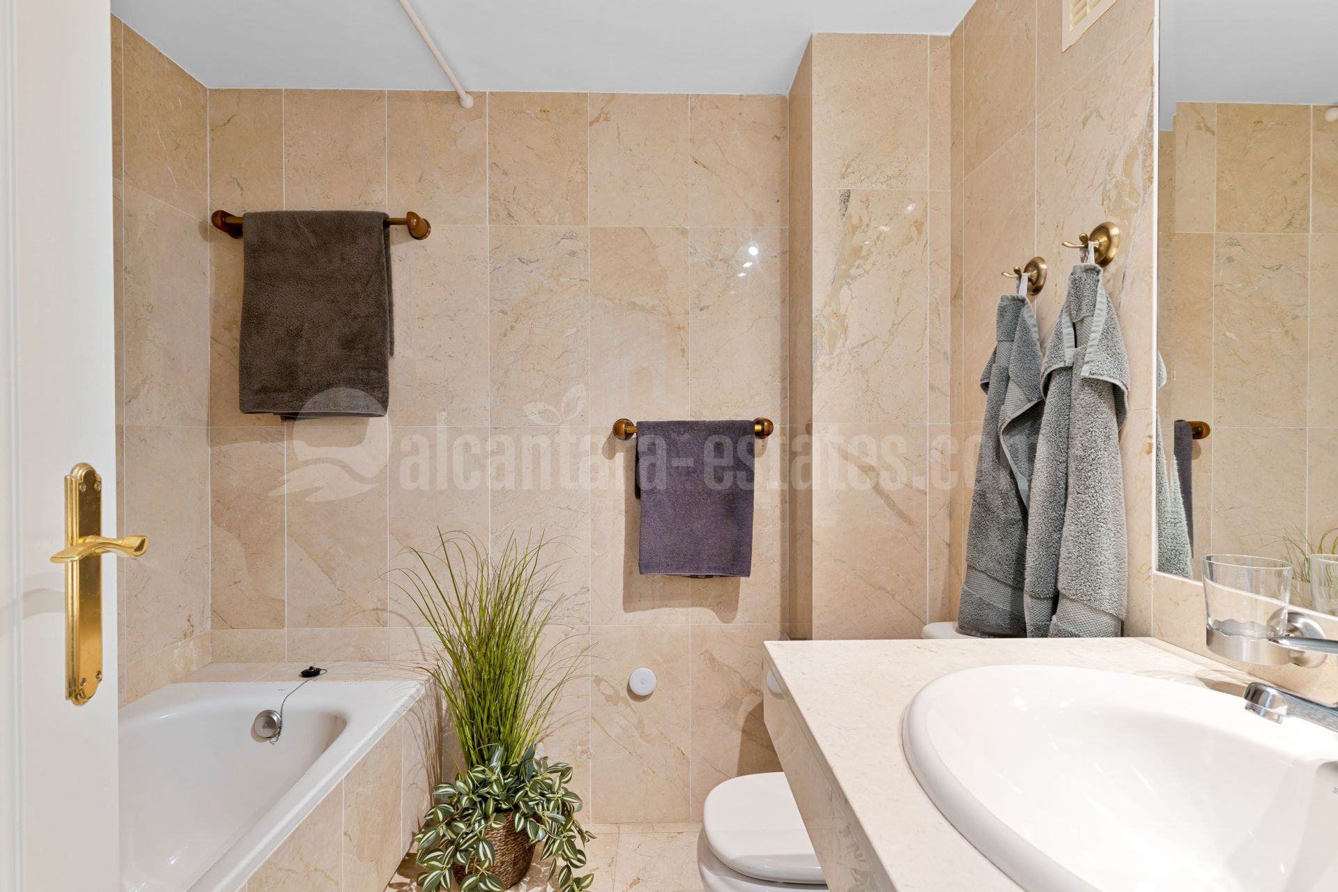 Apartamento en Señorio de Aloha, Marbella