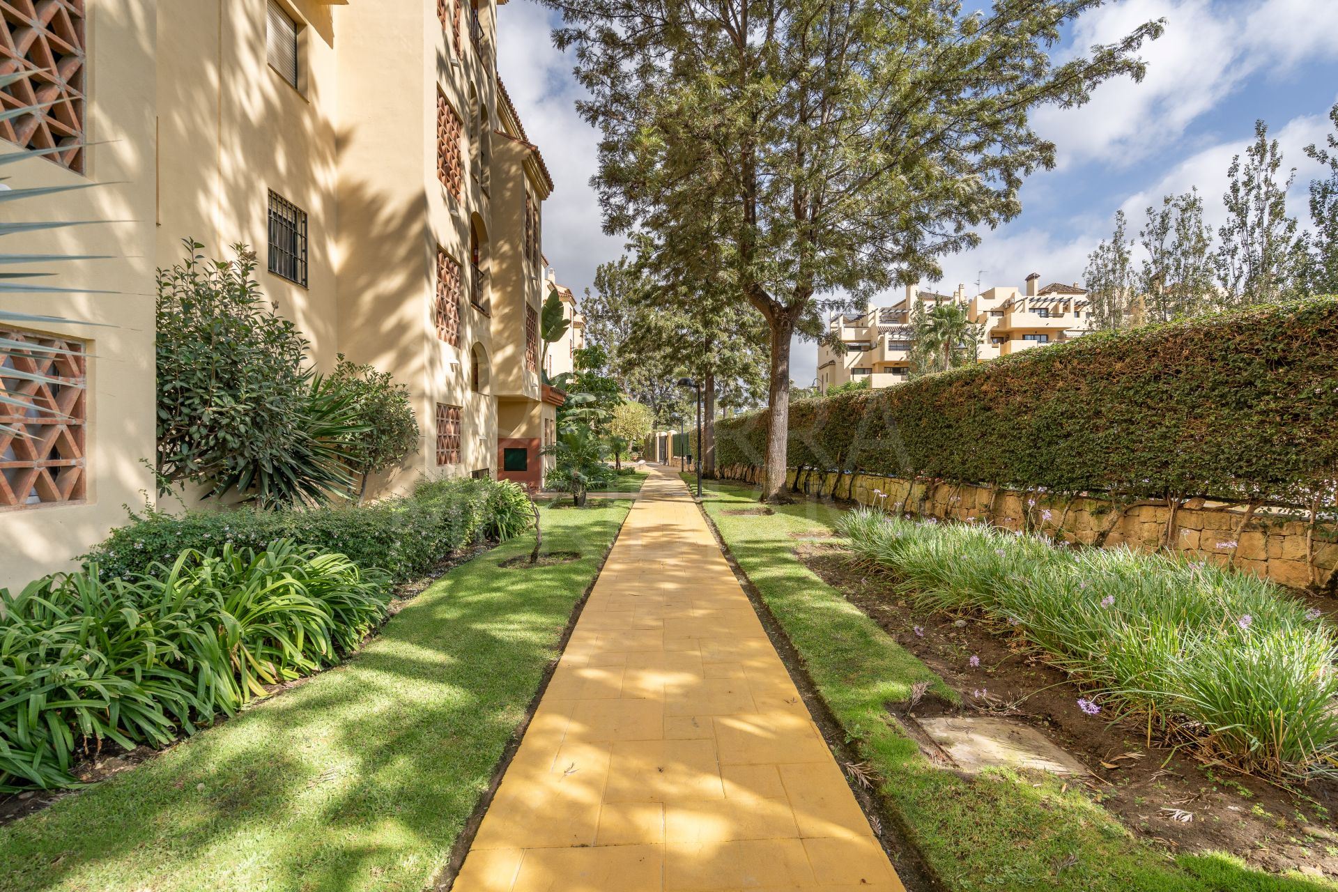 Ground Floor Apartment in La Resina Golf, Estepona