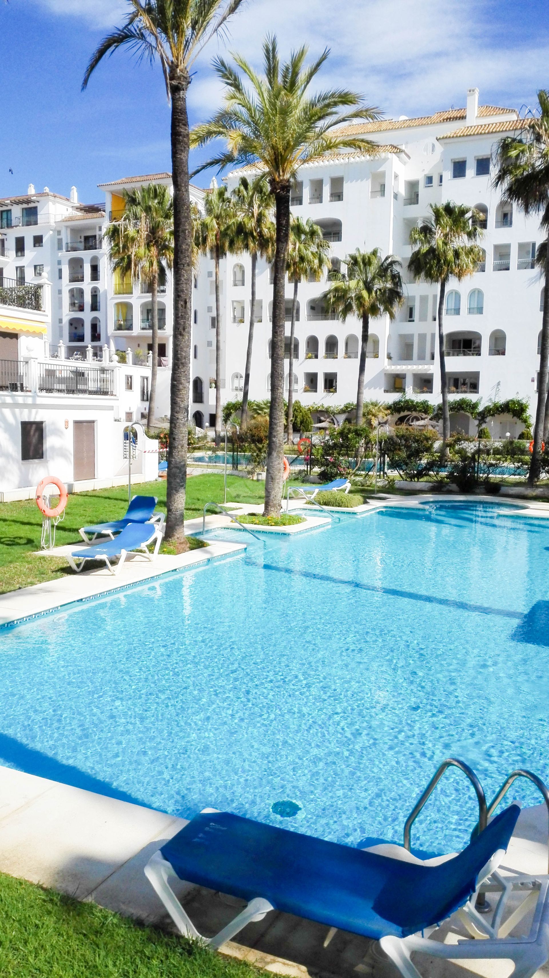 Apartment in Puerto La Duquesa, Manilva