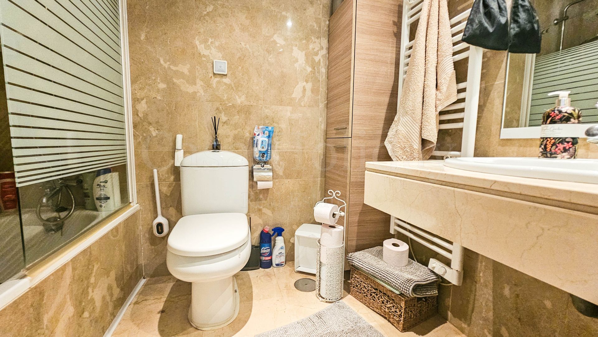Apartamento en Puerto La Duquesa, Manilva
